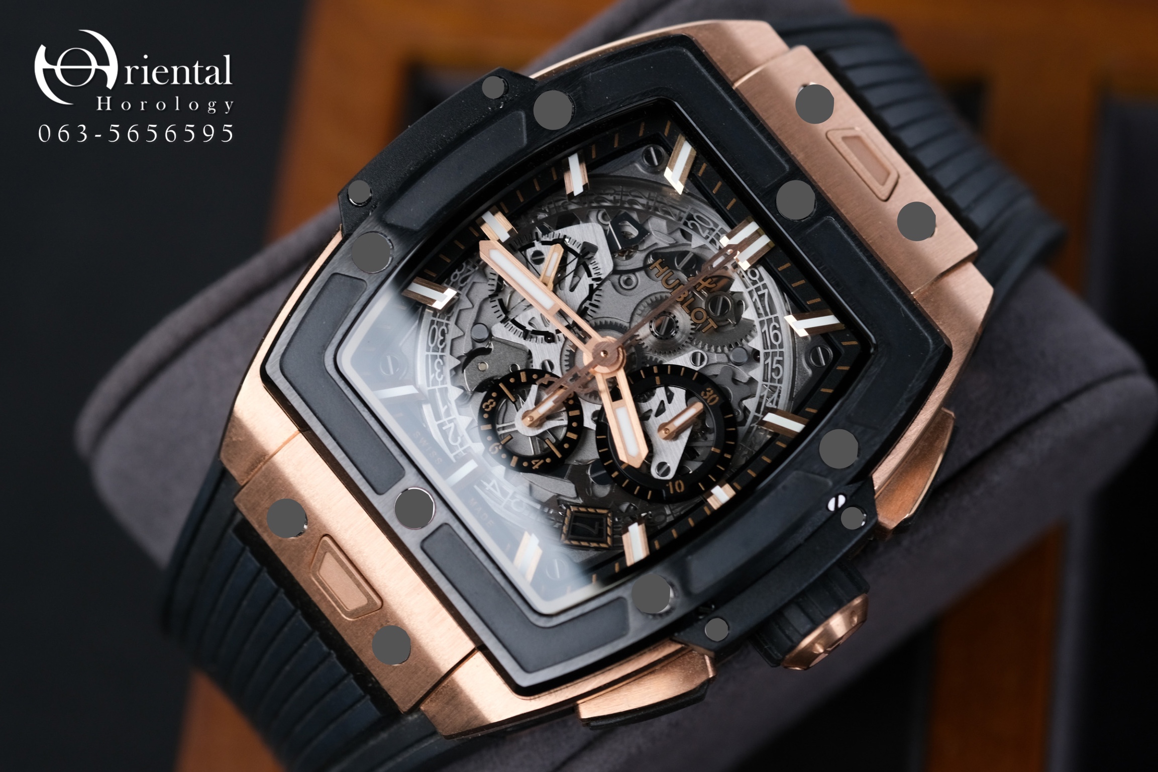 Spirit of Big Bang King Gold Ceramic 42mm - Image 3