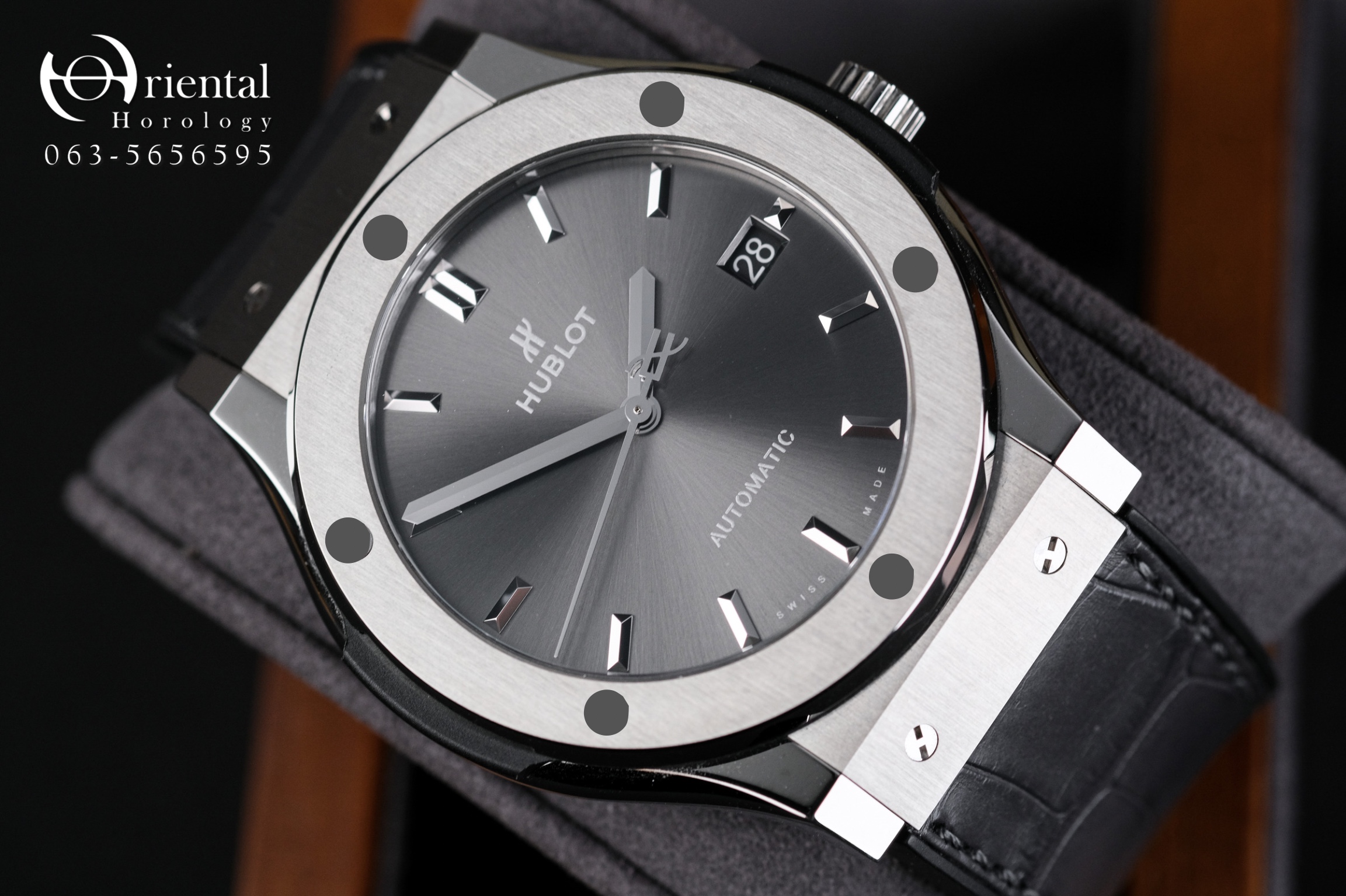 Hublot classic fusion Grey Titanium