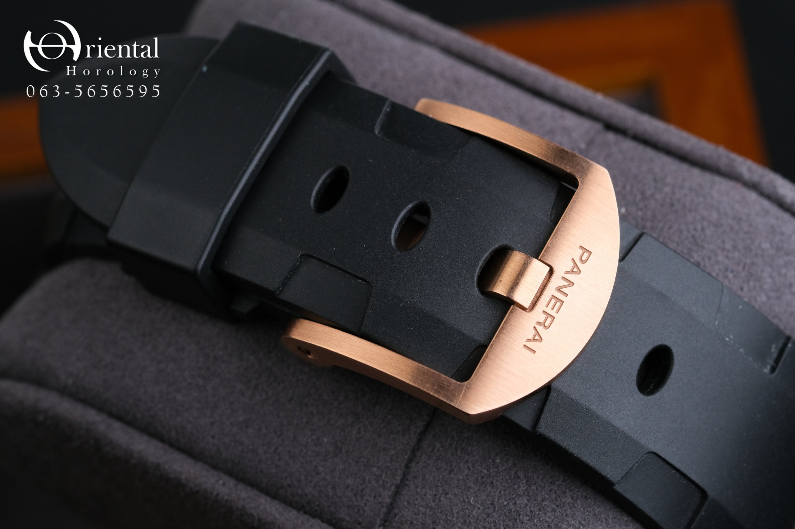 Panerai Luminor Submersible 18K Goldtech - Image 9