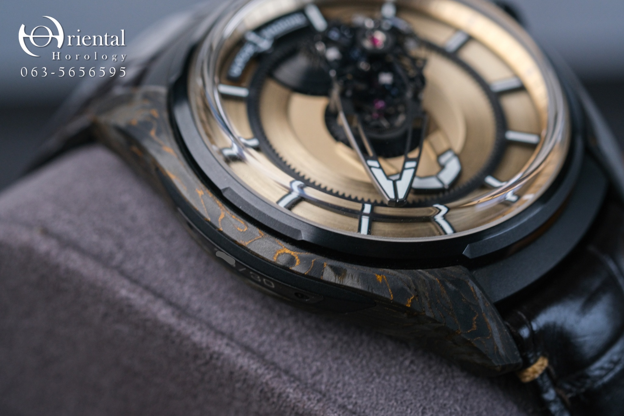 Ulysse Nardin Freak Carbonium Gold Limited 30 pcs - Image 8