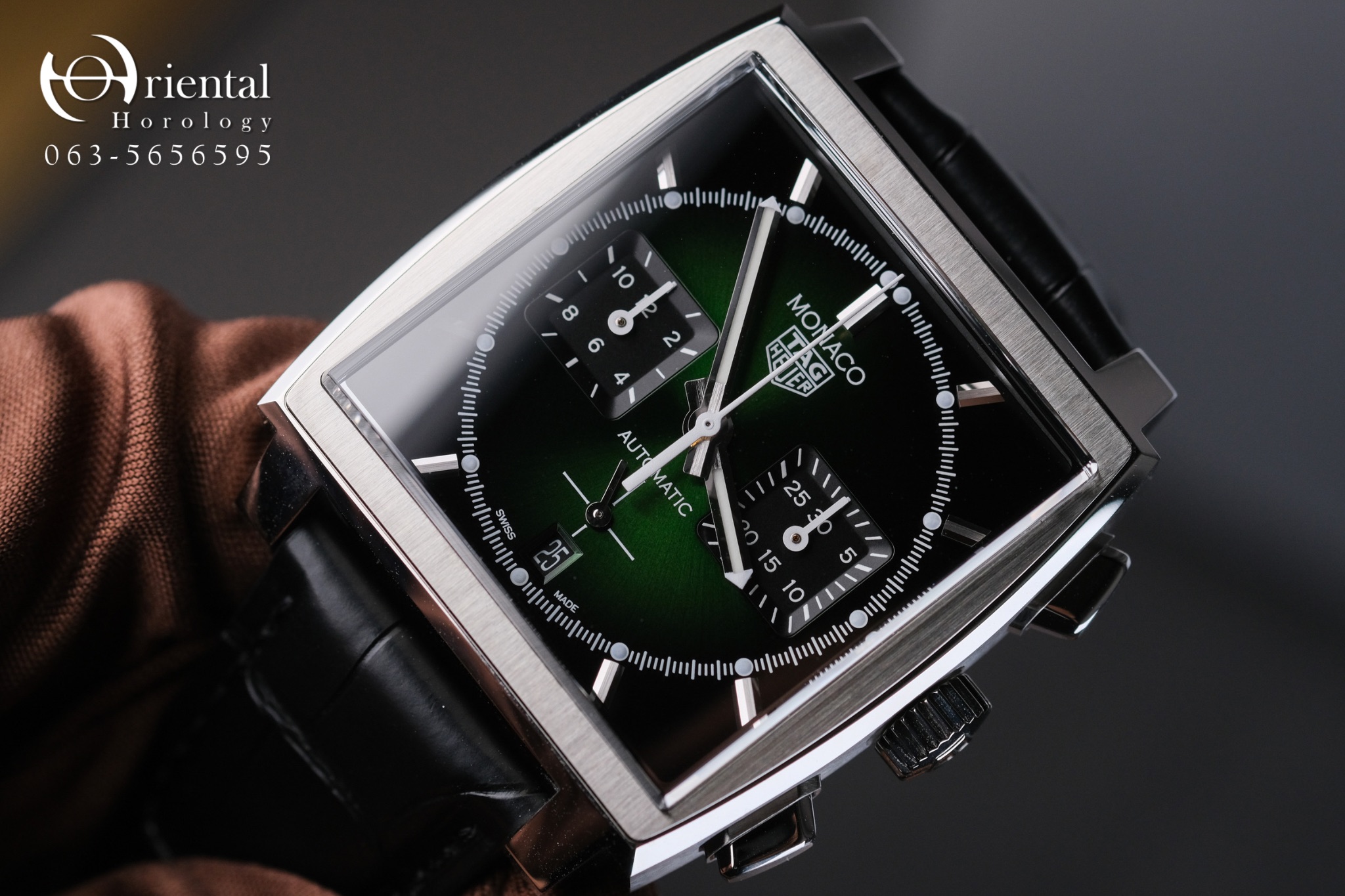 TAG HUER MONACO Green Dial Limited 500 pcs - Image 2