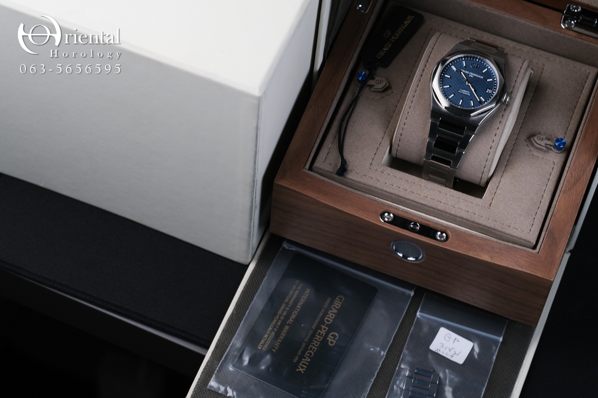 Girard Perregaux Laureato Blue - Image 10