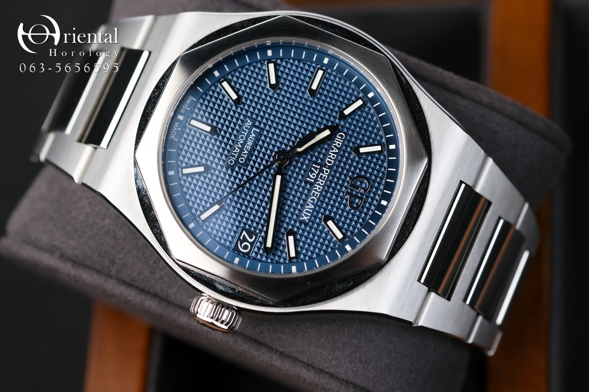 Girard Perregaux Laureato Blue - Image 4