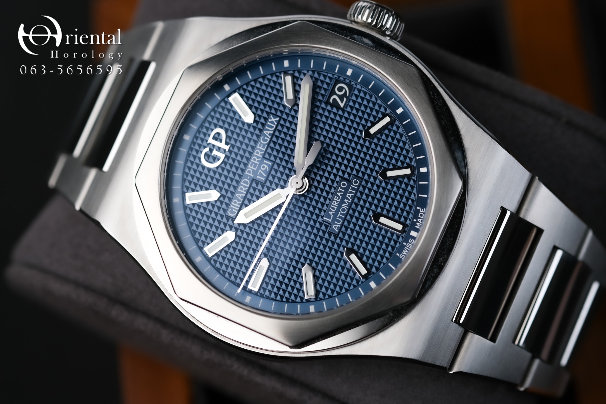 Girard Perregaux Laureato Blue - Image 2