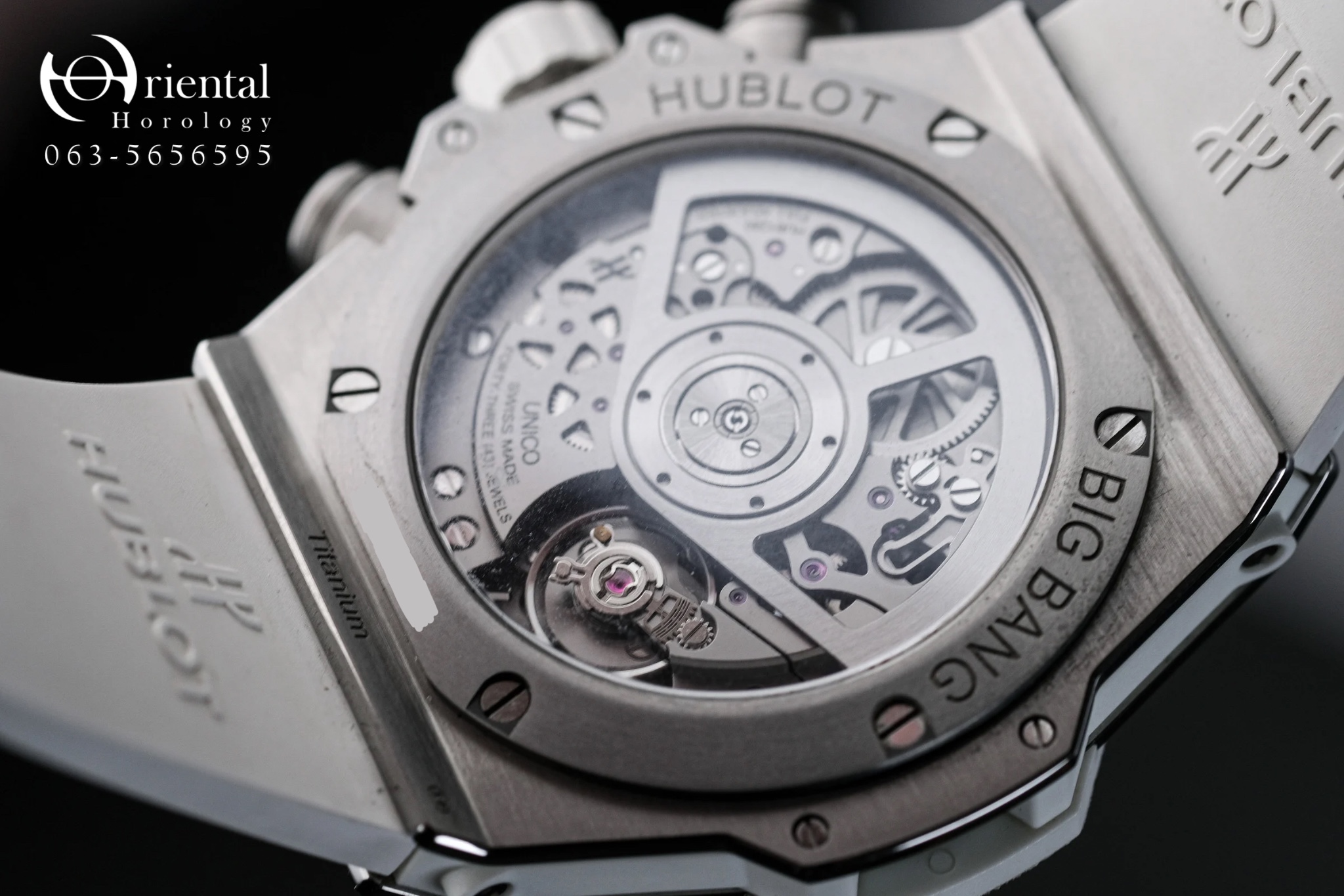 Hublot Big Bang Unico Titanium White PAVÉ - Image 10