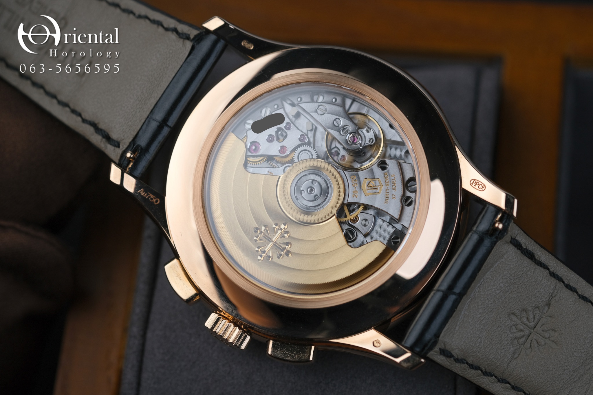 Patek Philippe Annual Calendar Flyback Chronograph - Image 8