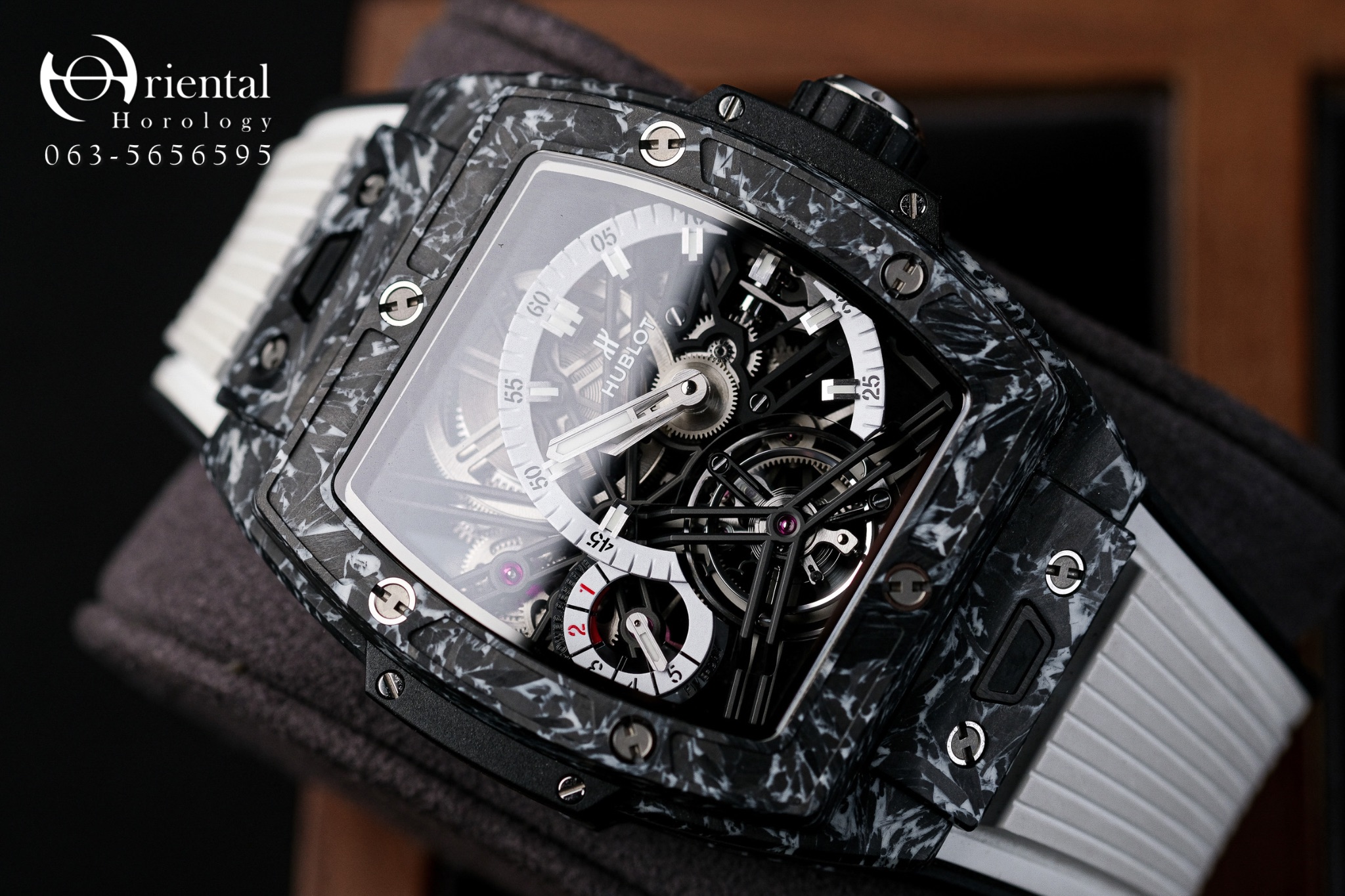 Hublot Spirit of Big Bang Tourbillon 5-day Carbon White - Image 4