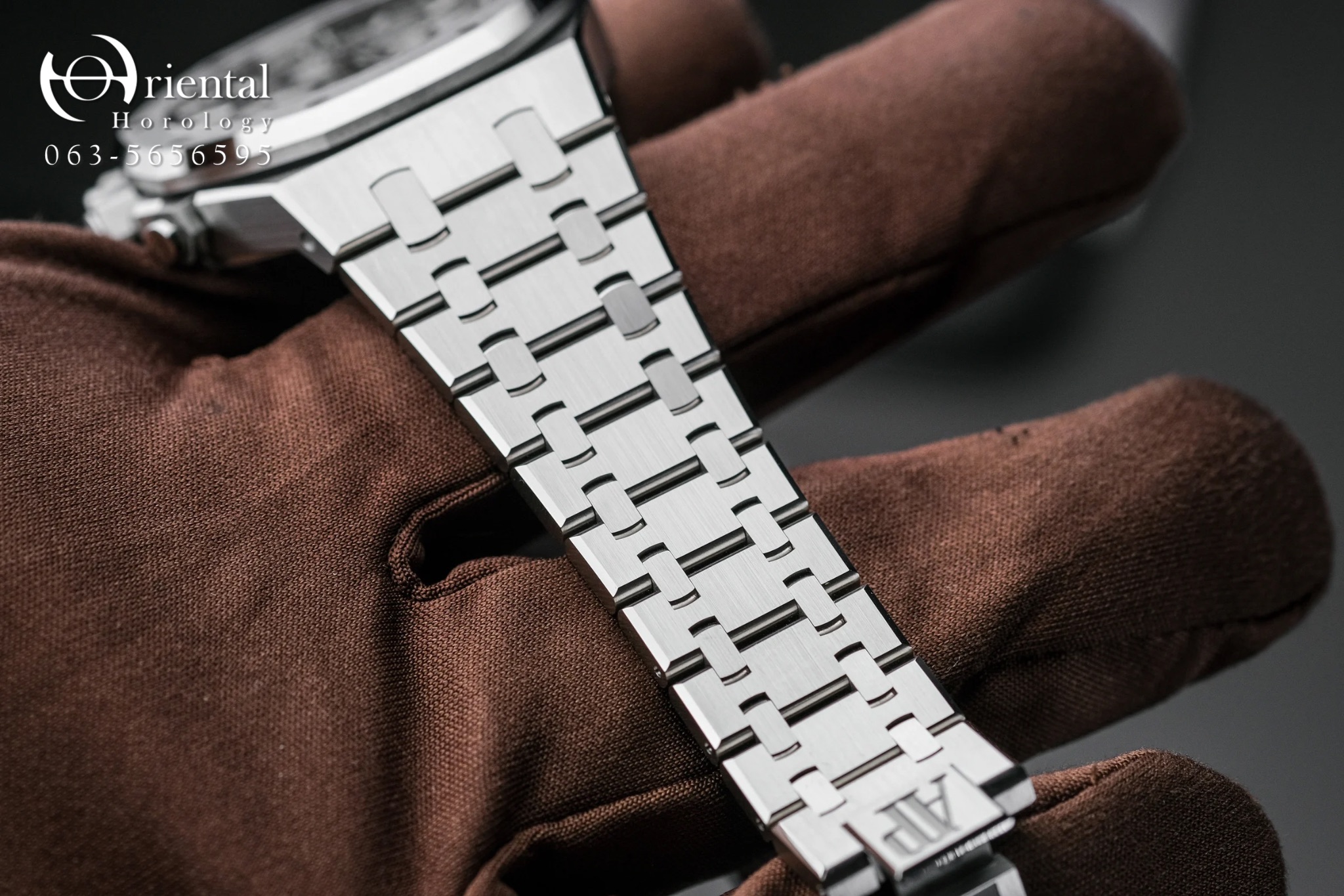 Audemars Piguet Royal Oak Chronograph - Image 8