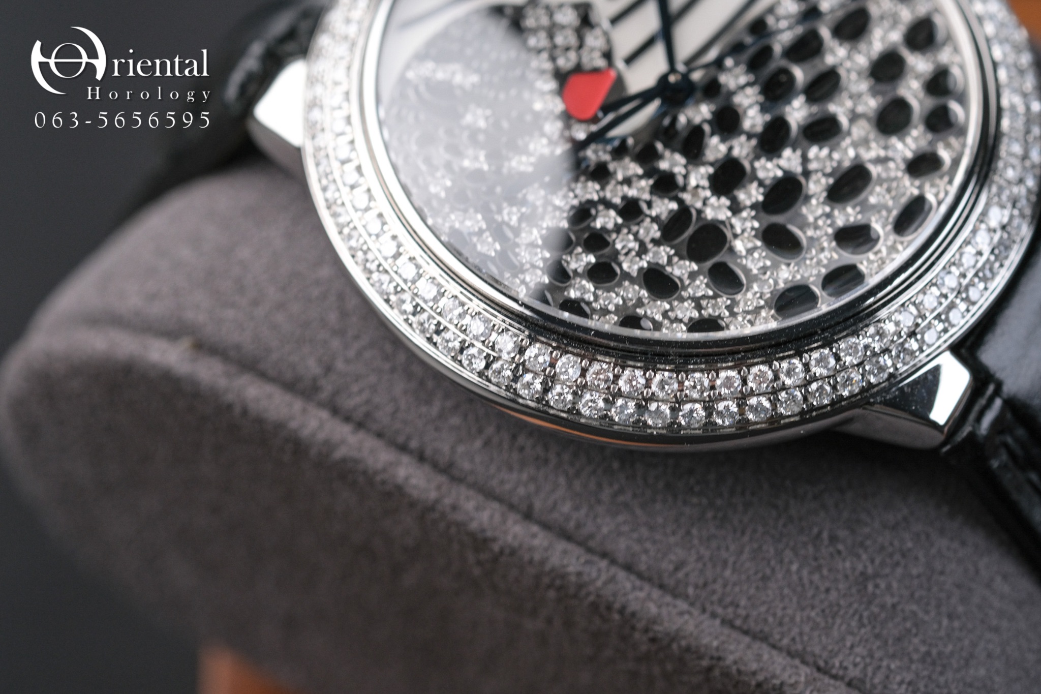 Cartier Ballon bleu Leopard Diamond 42 mm. - Image 7