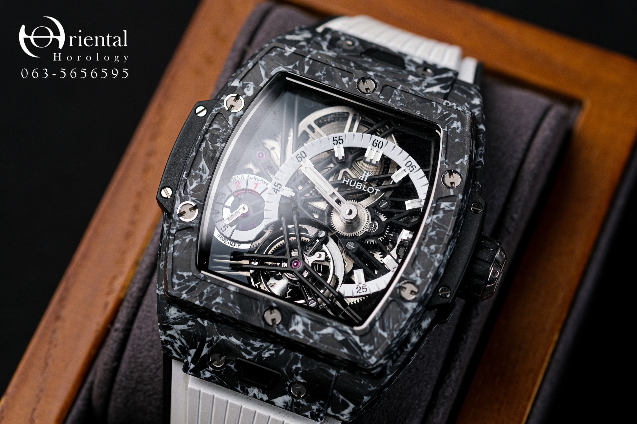 Hublot Spirit of Big Bang Tourbillon 5-day Carbon White