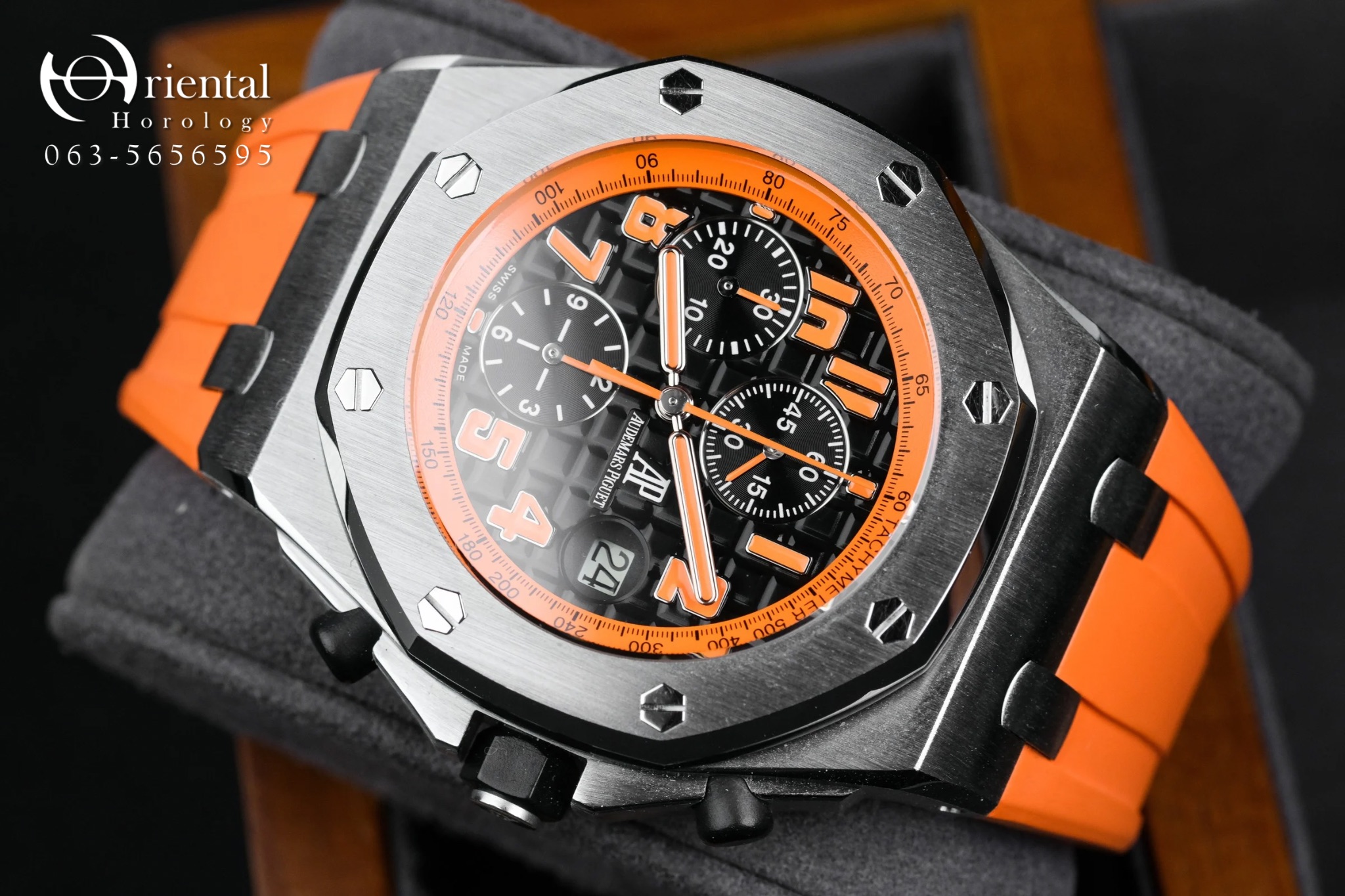 Royal Oak Offshore Volcano Black Dial - Image 2