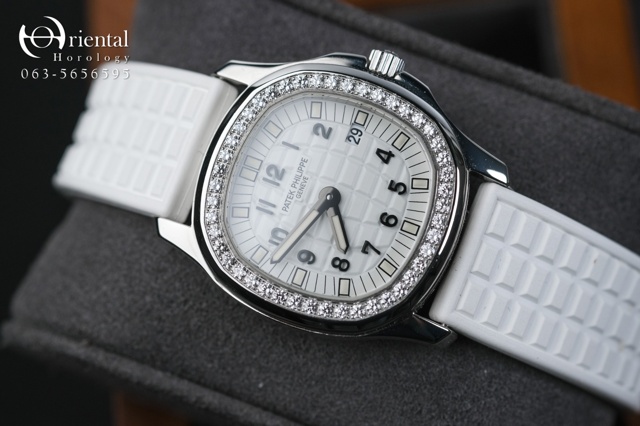 Patek Philippe Mini Luce Aquanaut 4961 - Image 4