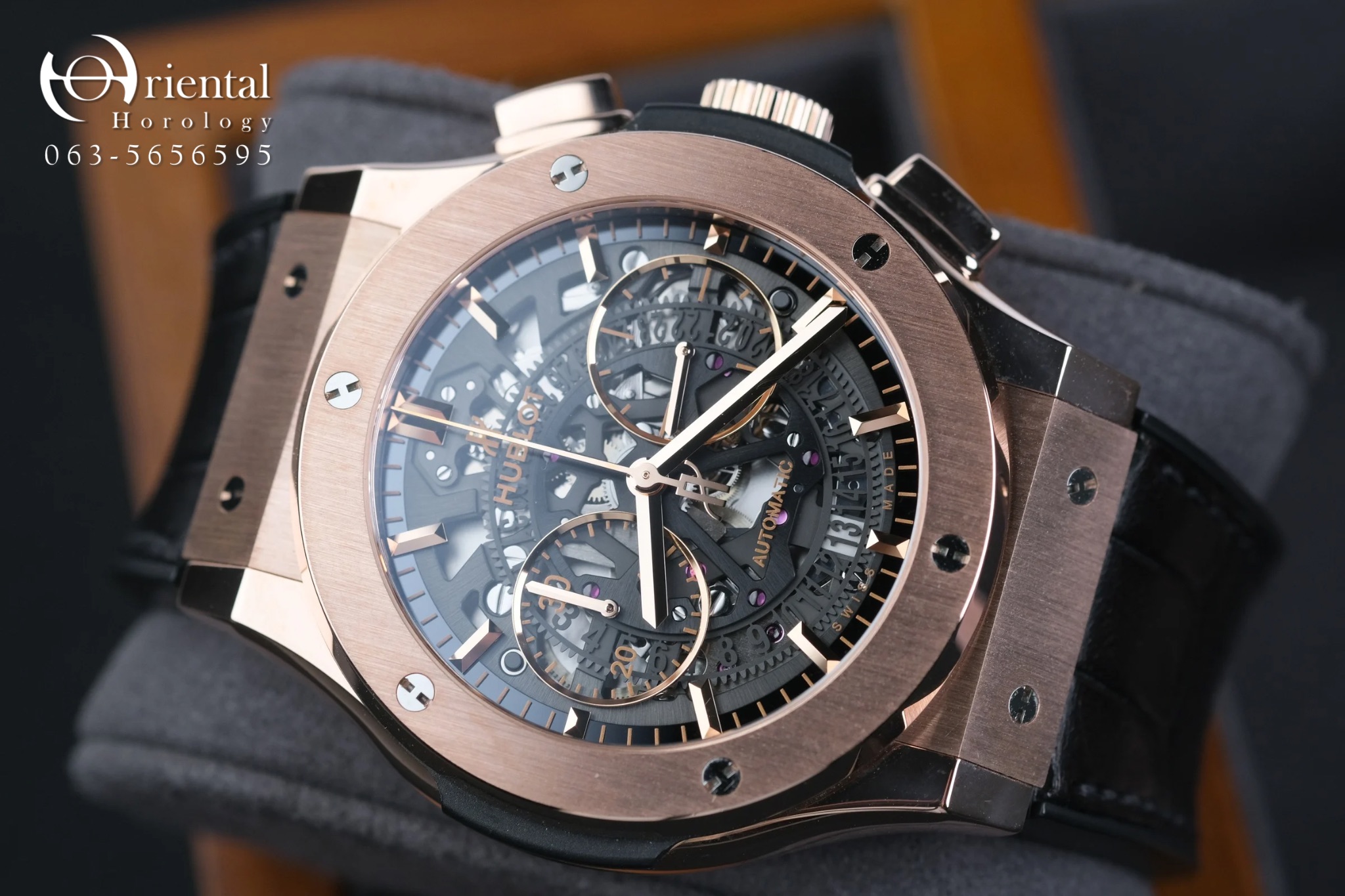 Hublot Classic Fusion Aerofusion King Gold - Image 2