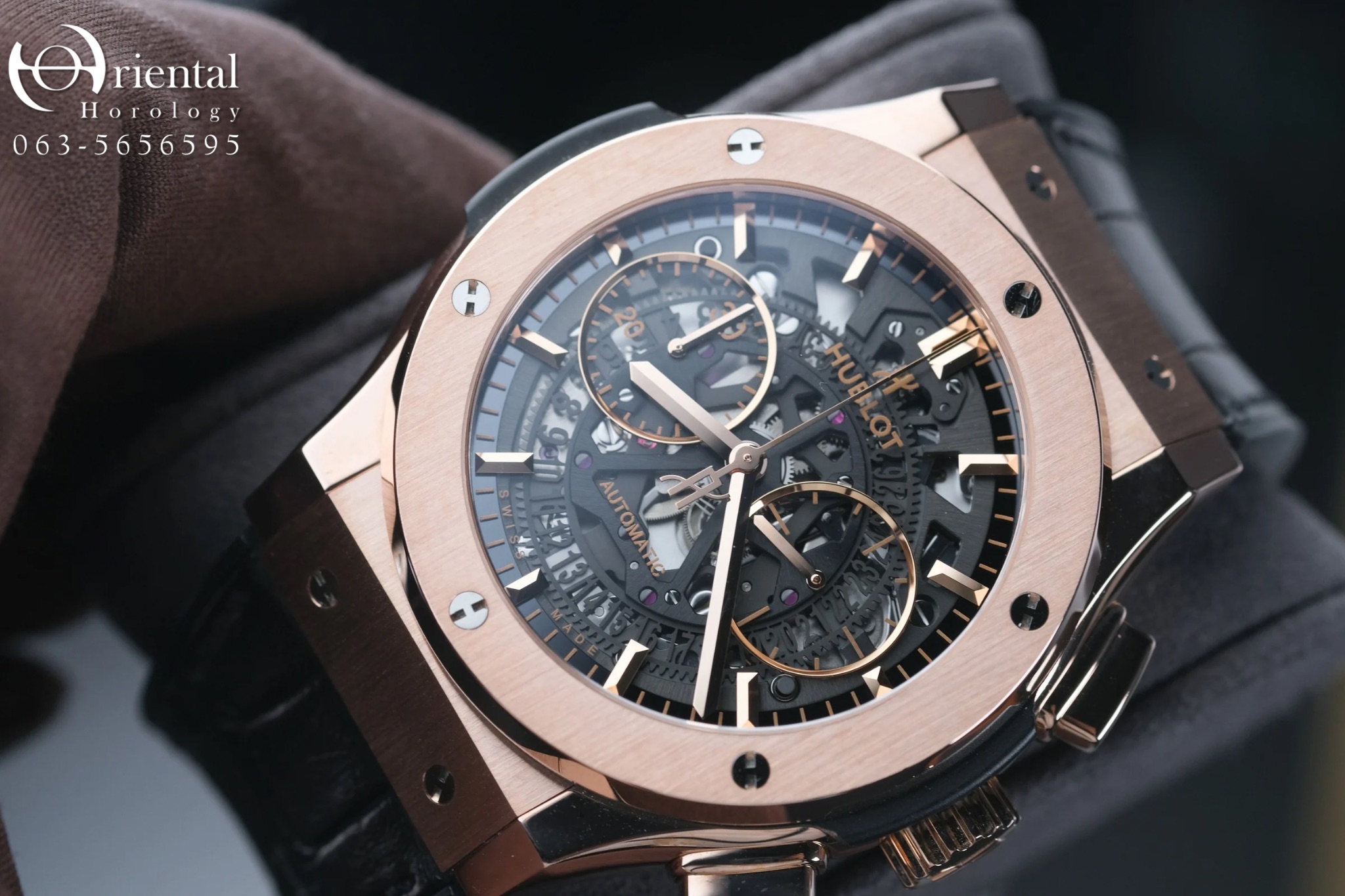 Hublot Classic Fusion Aerofusion King Gold