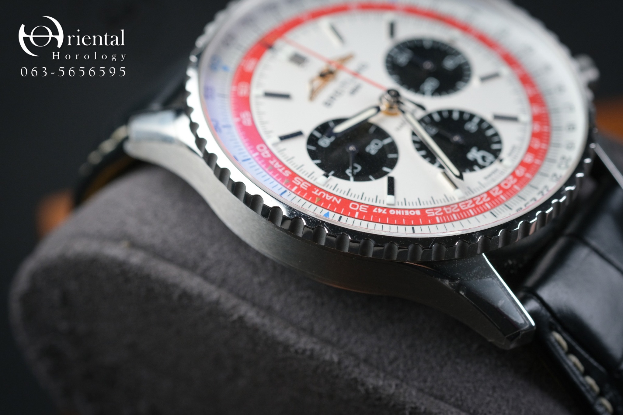 Breitling Navitimer B01 Boeing 747 Edition “Tribute to queen of the skies” - Image 6