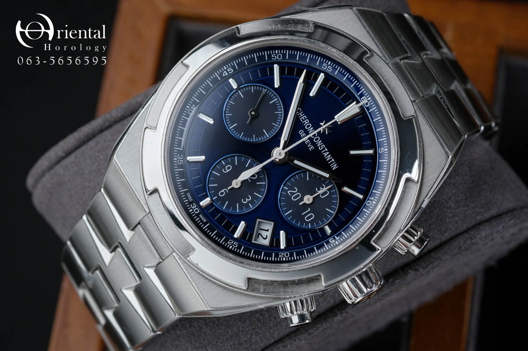 VC Overseas Chronograph Blue Dial - Image 2