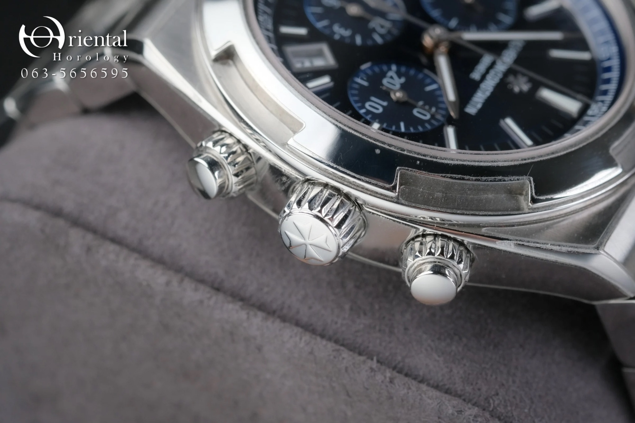 VC Overseas Chronograph Blue Dial - Image 5