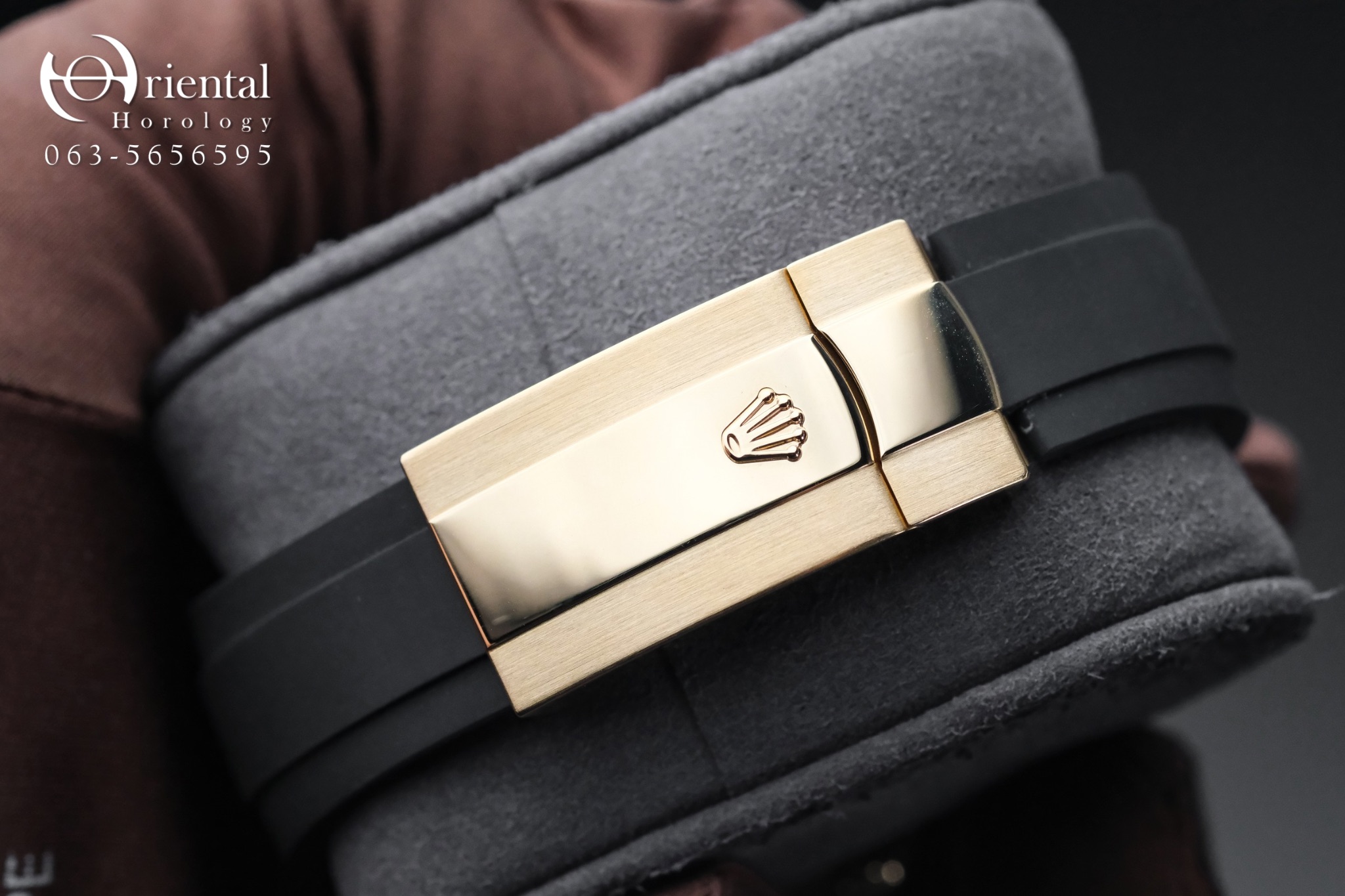 Rolex Sky-Dweller Yellow Gold - Image 9