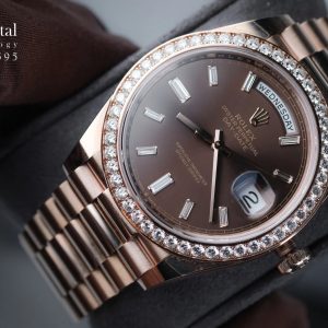 Rolex Day-Date 18K Everose gold Diamond Chocolate Dial