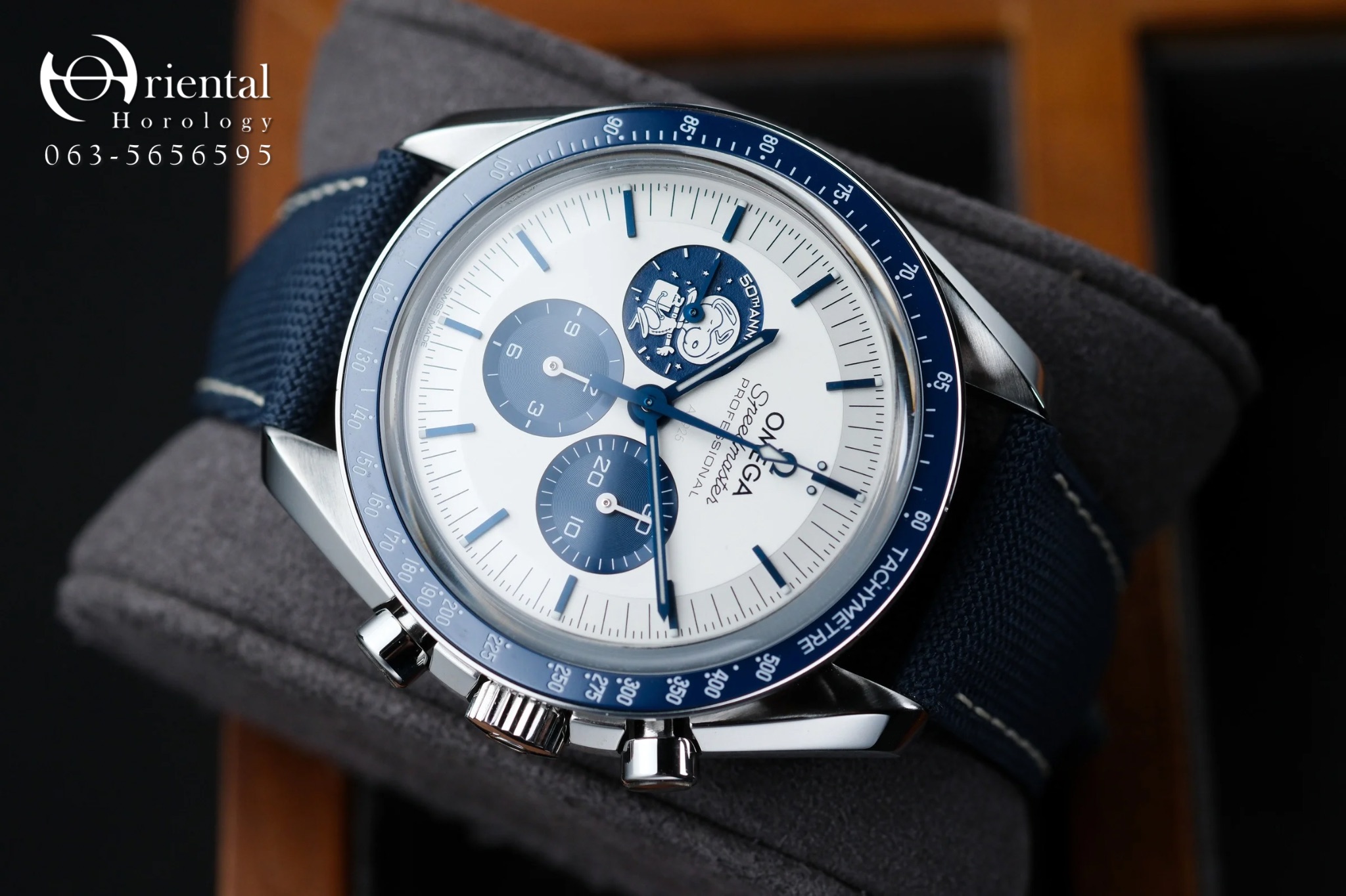 Omega Speedmaster Silver Snoopy Award 50th Anniversary - Image 2