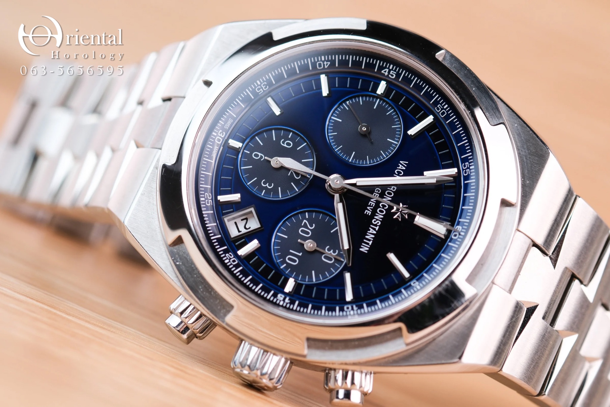 VC Overseas Chronograph Blue Dial - Image 2