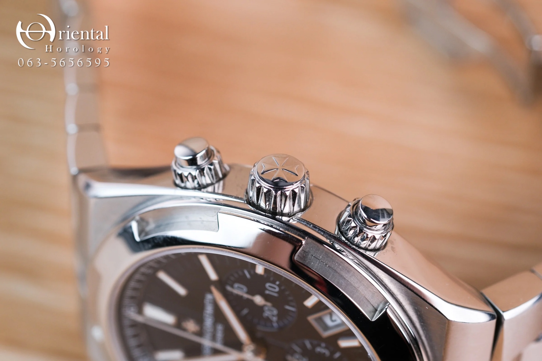 VC Overseas Chronograph Blue Dial - Image 8