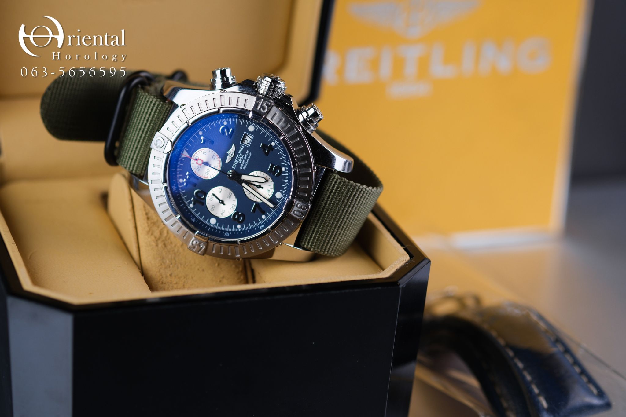 Breitling Super Avenger Blue Dial - Image 7