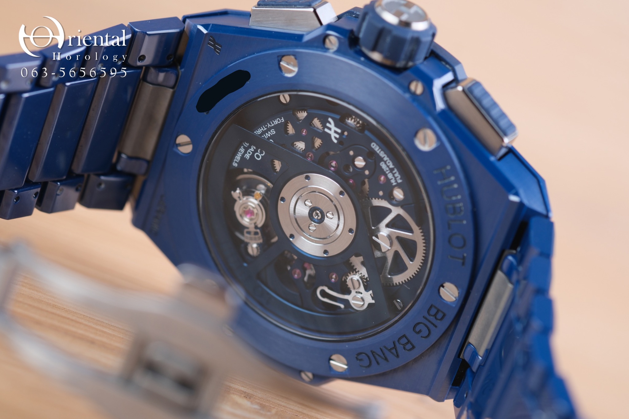 Hublot Big Bang Integral Blue Ceramic - Image 10