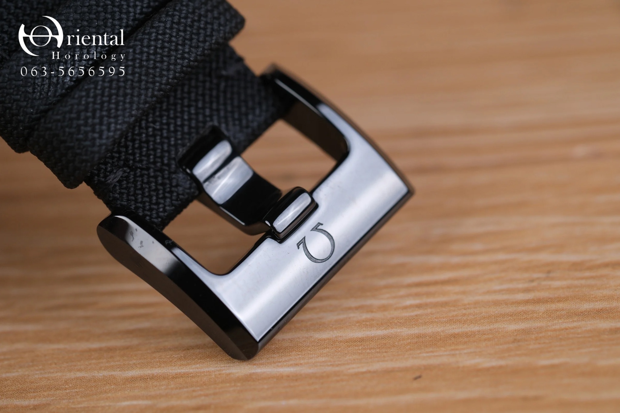 Omega Speedmaster Dark Side of the Moon - Image 7