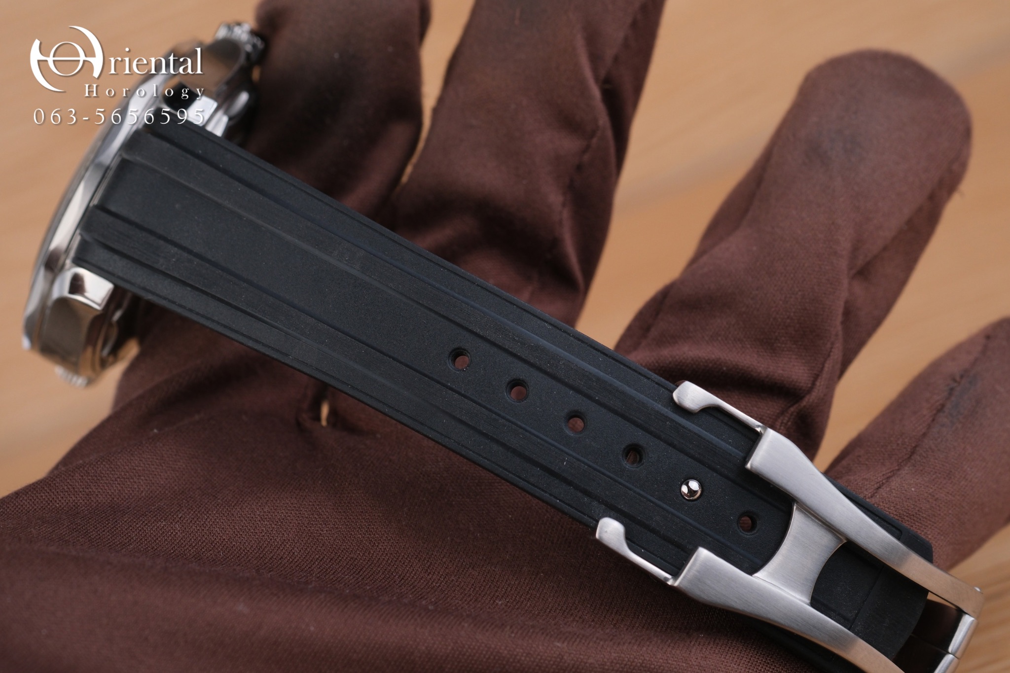 Omega Seamaster Diver 300M Co-Axial Master Chronometer - Image 7