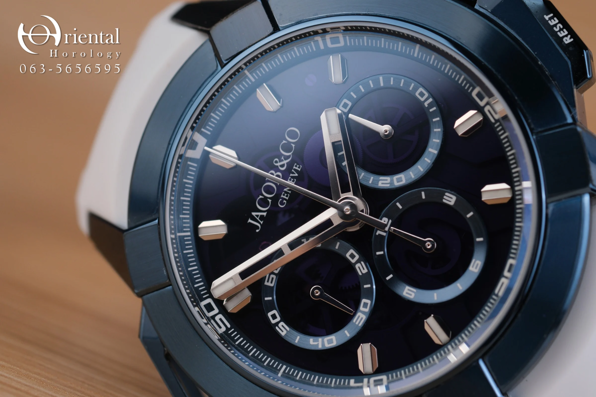Jacob & Co. Epic X Chrono Titanium - Image 2