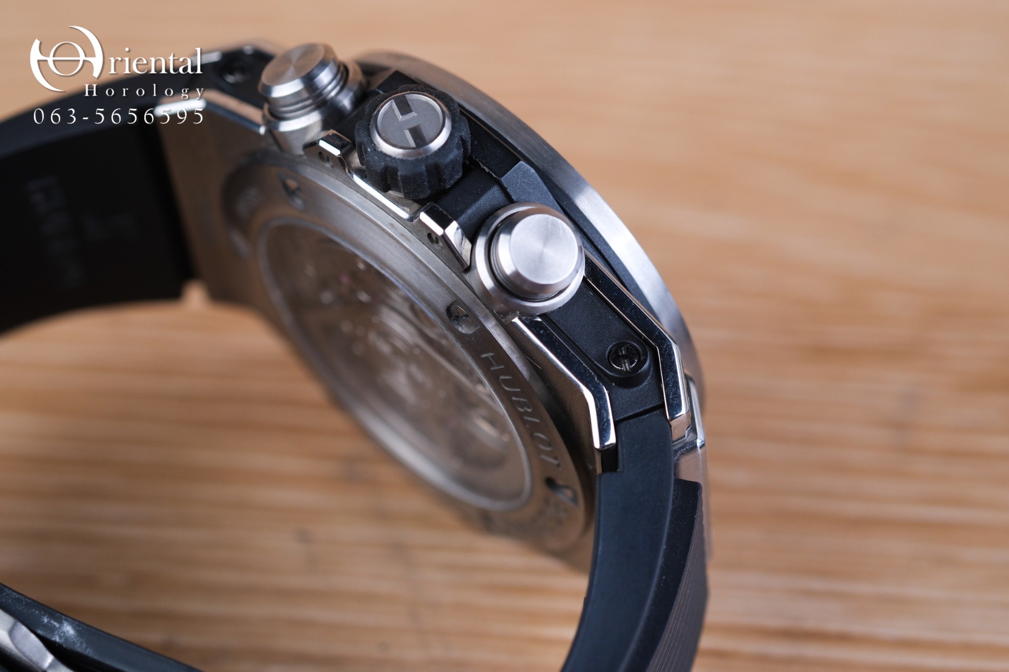 Hublot Unico Titanium 45 Diamonds - Image 7