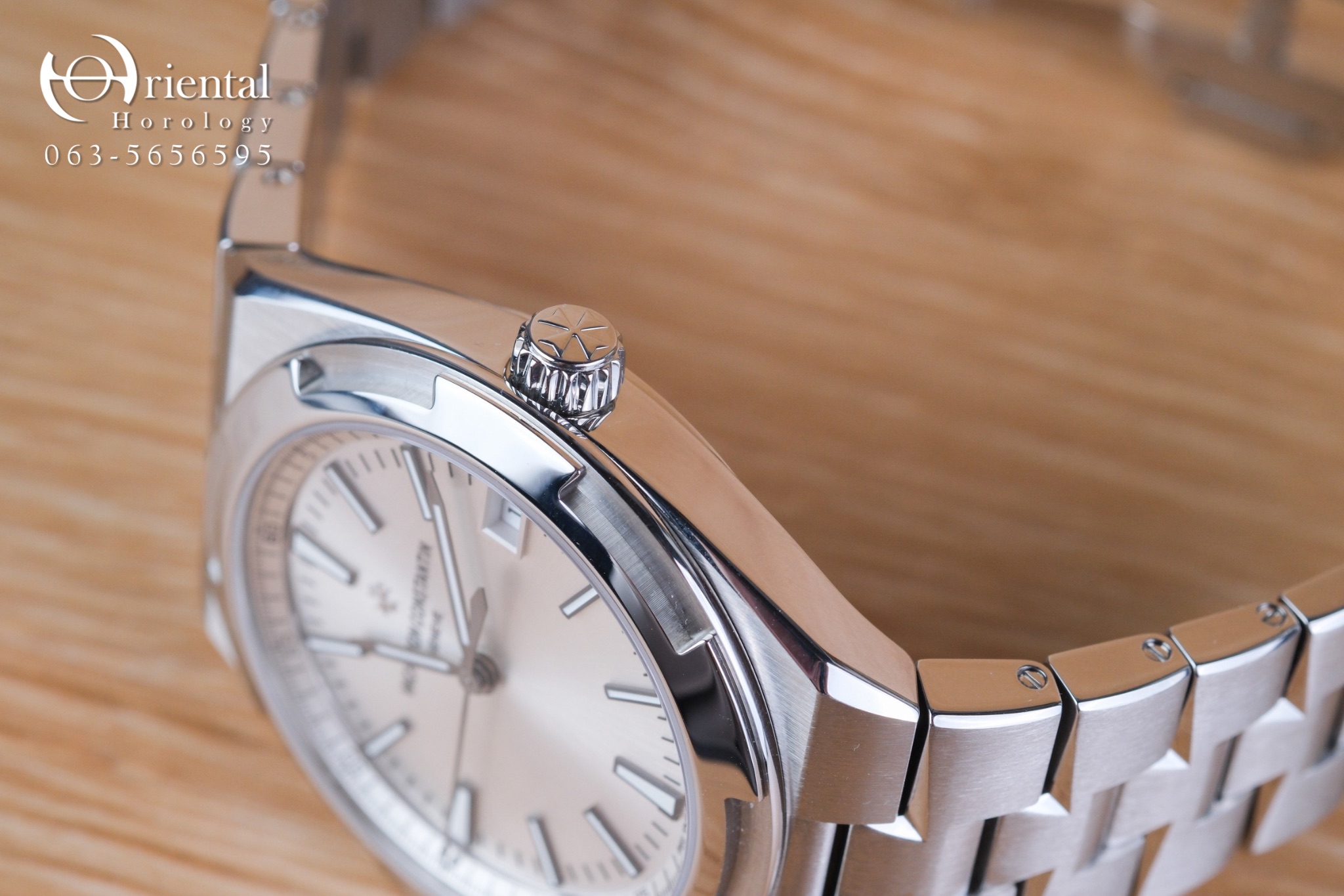Vacheron Constantin Overseas 4500V Silver Dial - Image 5