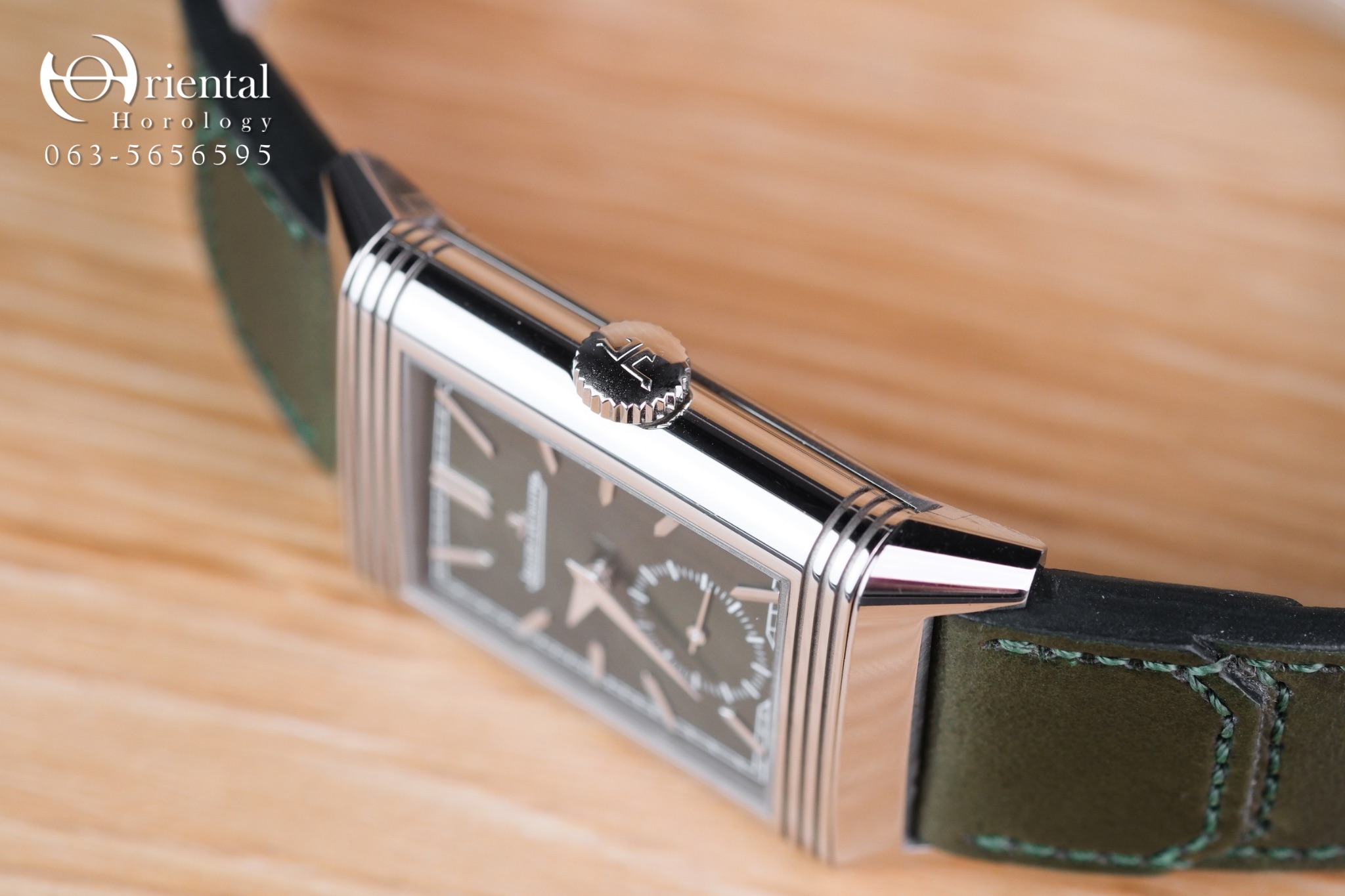 JLC Reverso Tribute Small Seconds Green Dial - Image 5
