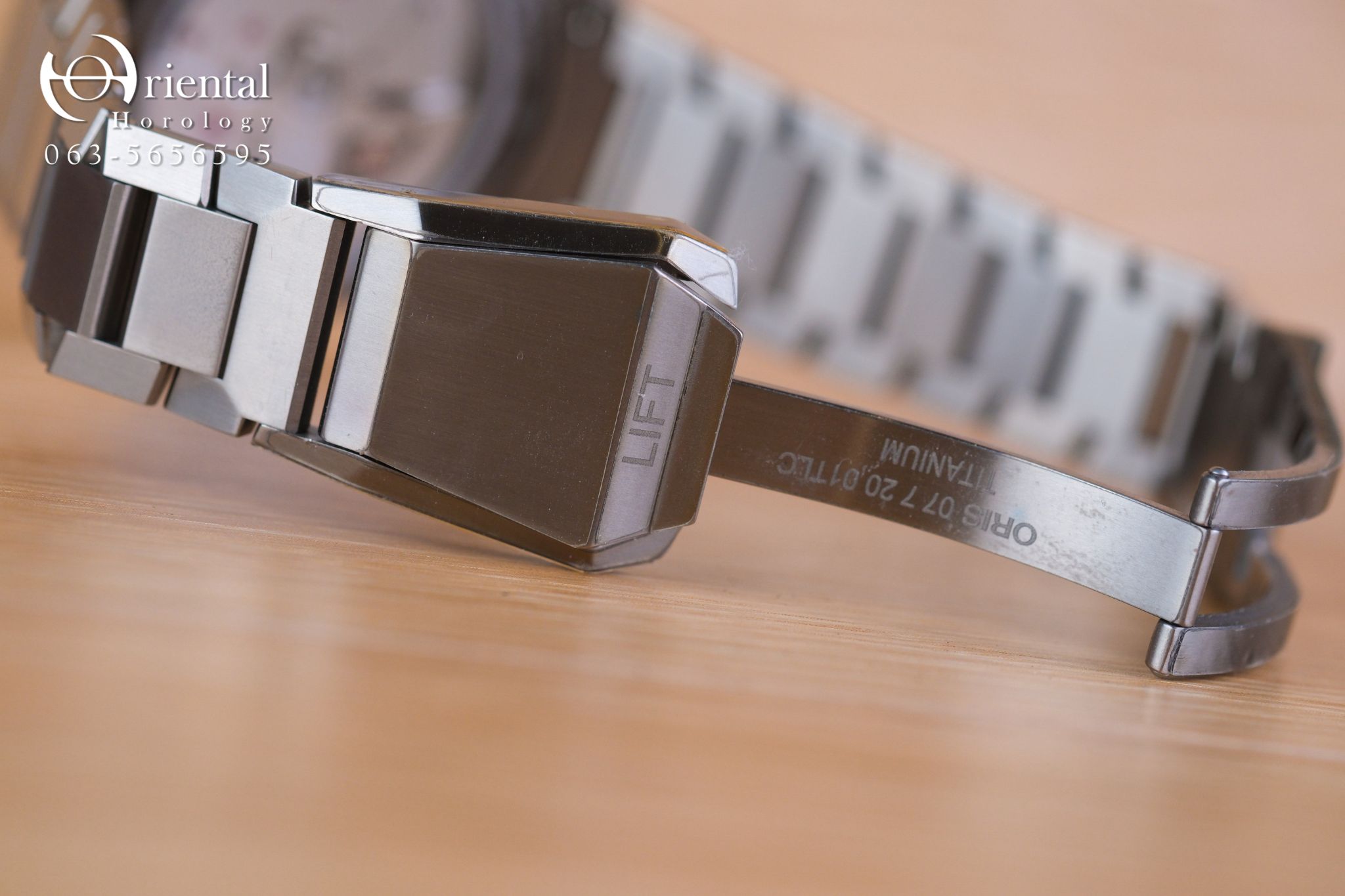 Oris ProPilot x Kermit Edition - Image 9