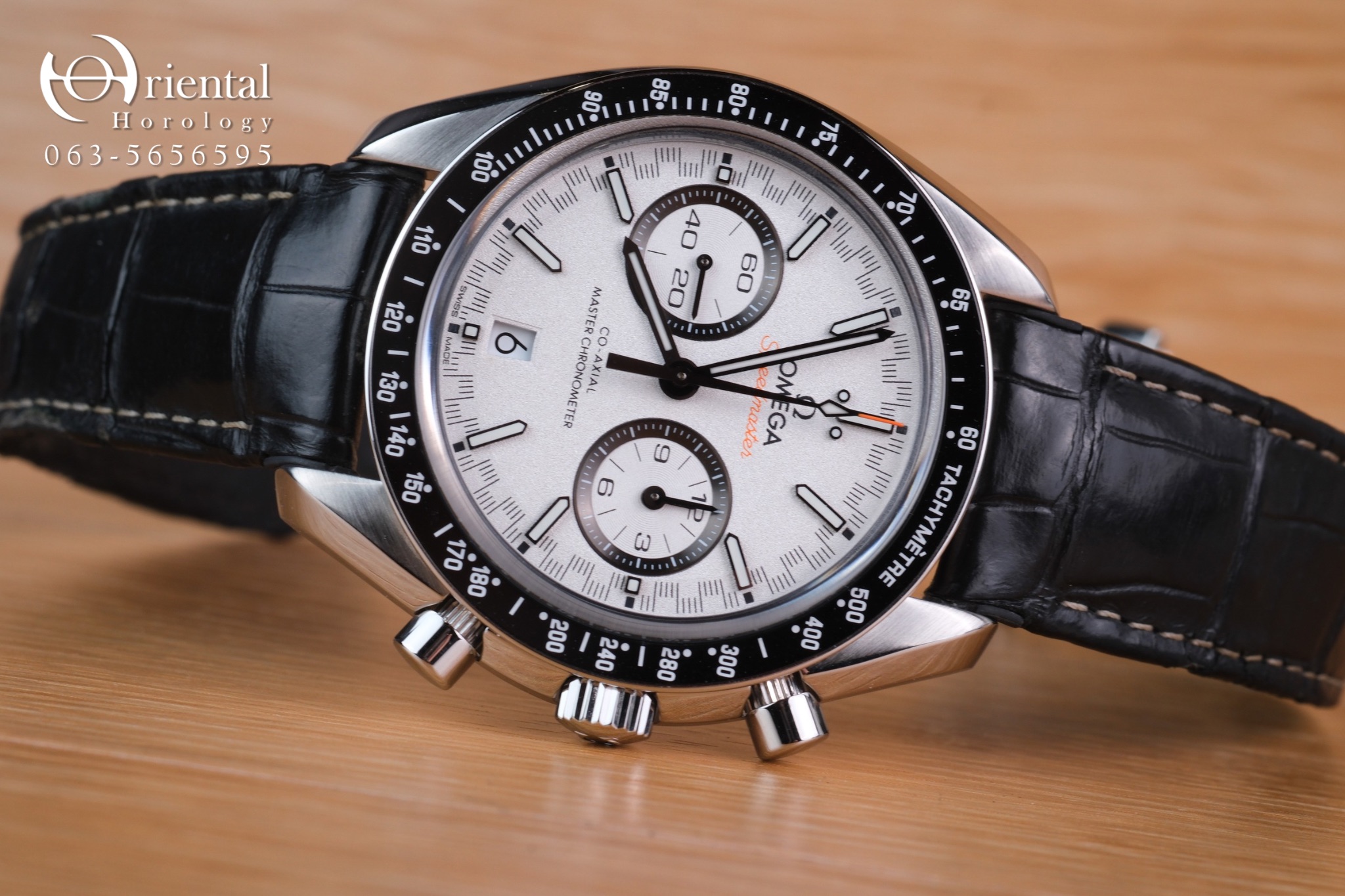Omega Speedmaster Racing - Image 3