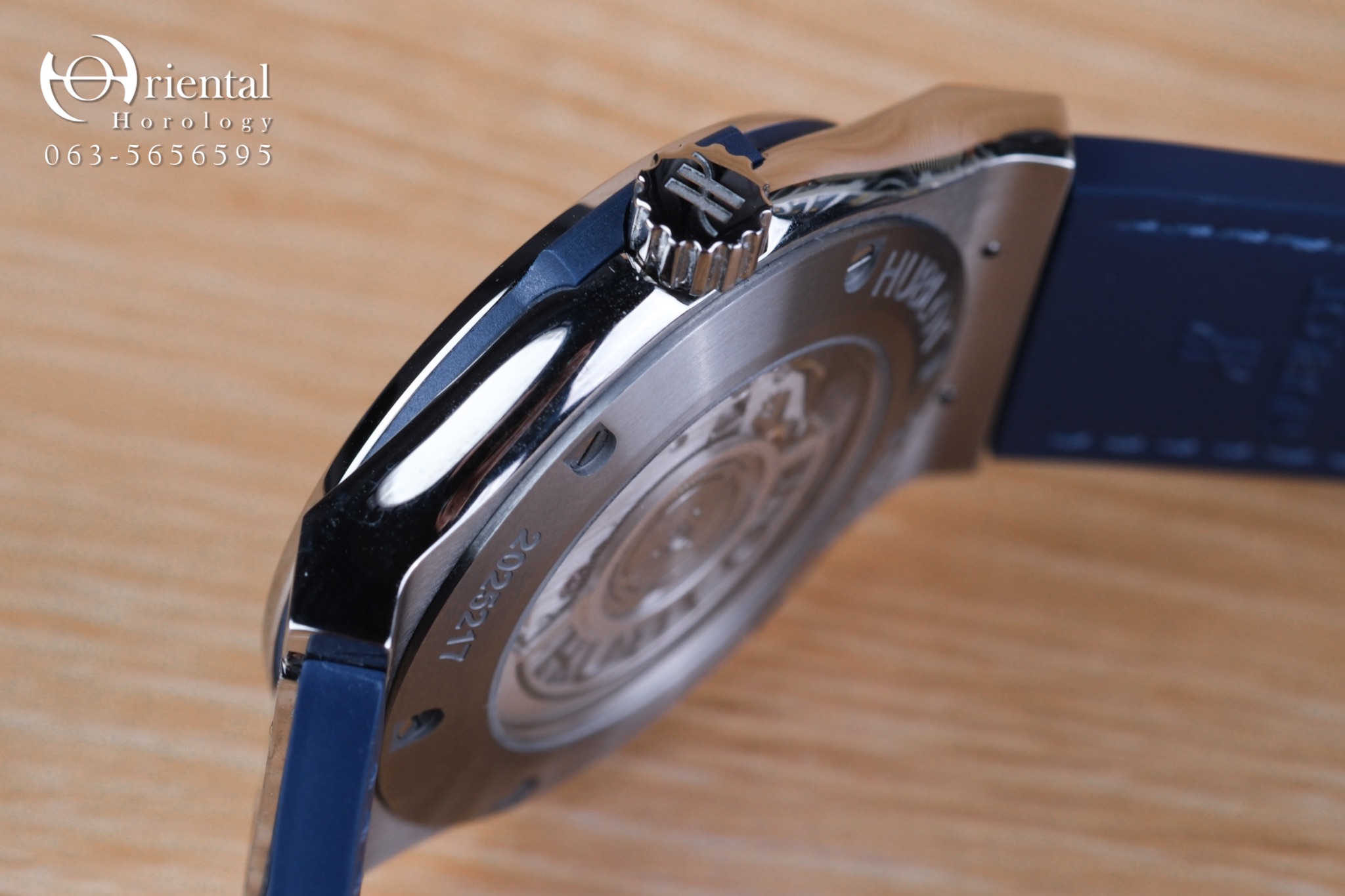 Hublot Classic Fusion Titanium Blue - Image 5