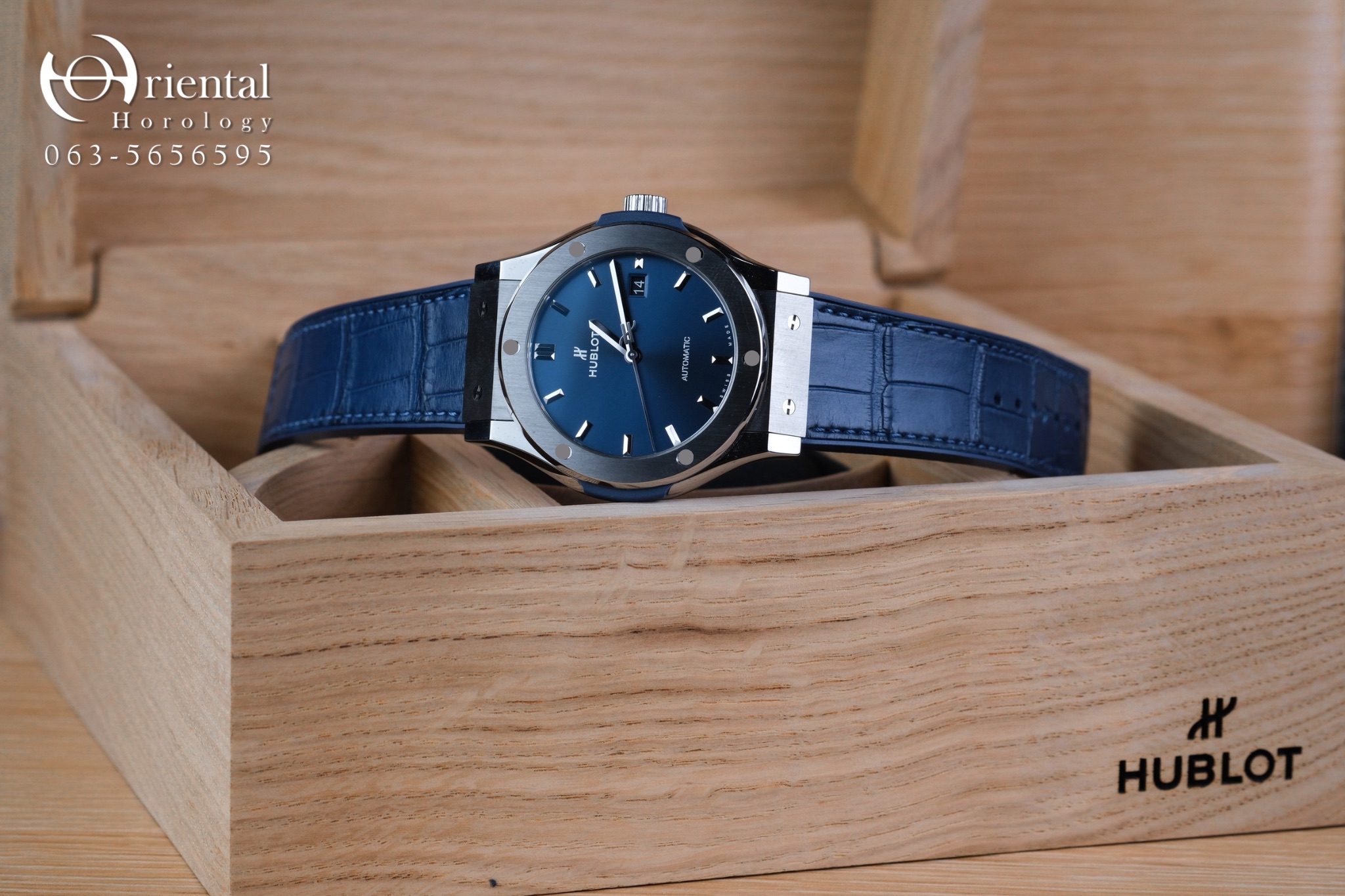 Hublot Classic Fusion Titanium Blue - Image 9