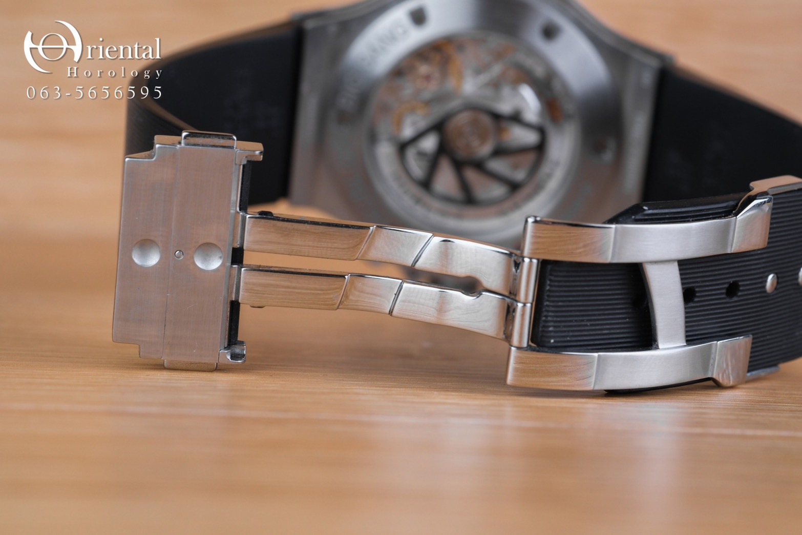 Hublot Big Bang Black Ceramic Carbon Dial - Image 7