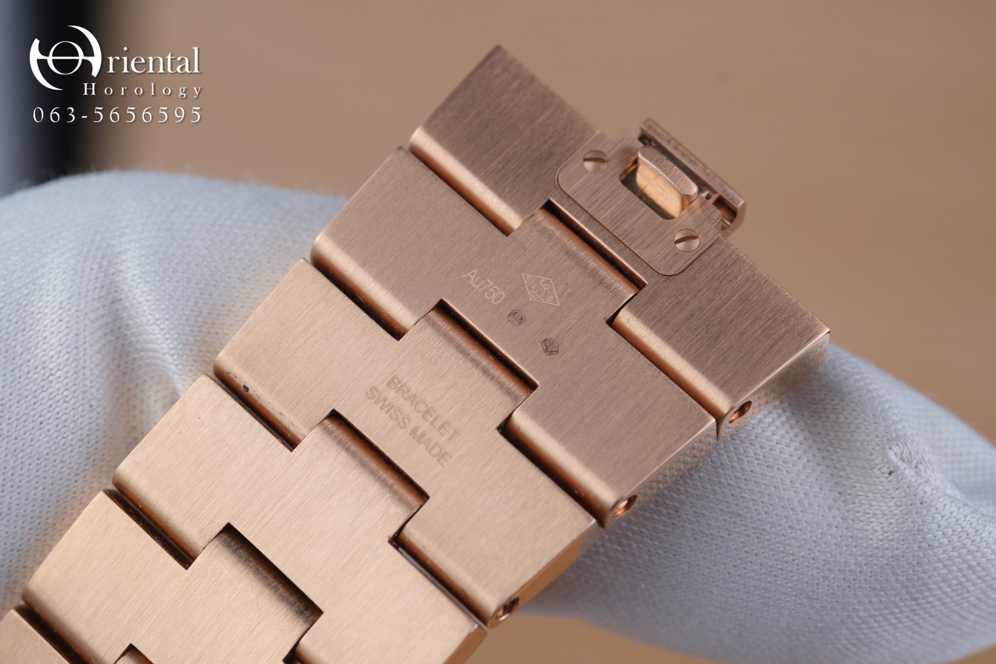 Vacheron Constantin Overseas Chronograph 18K Pink Gold - Image 8