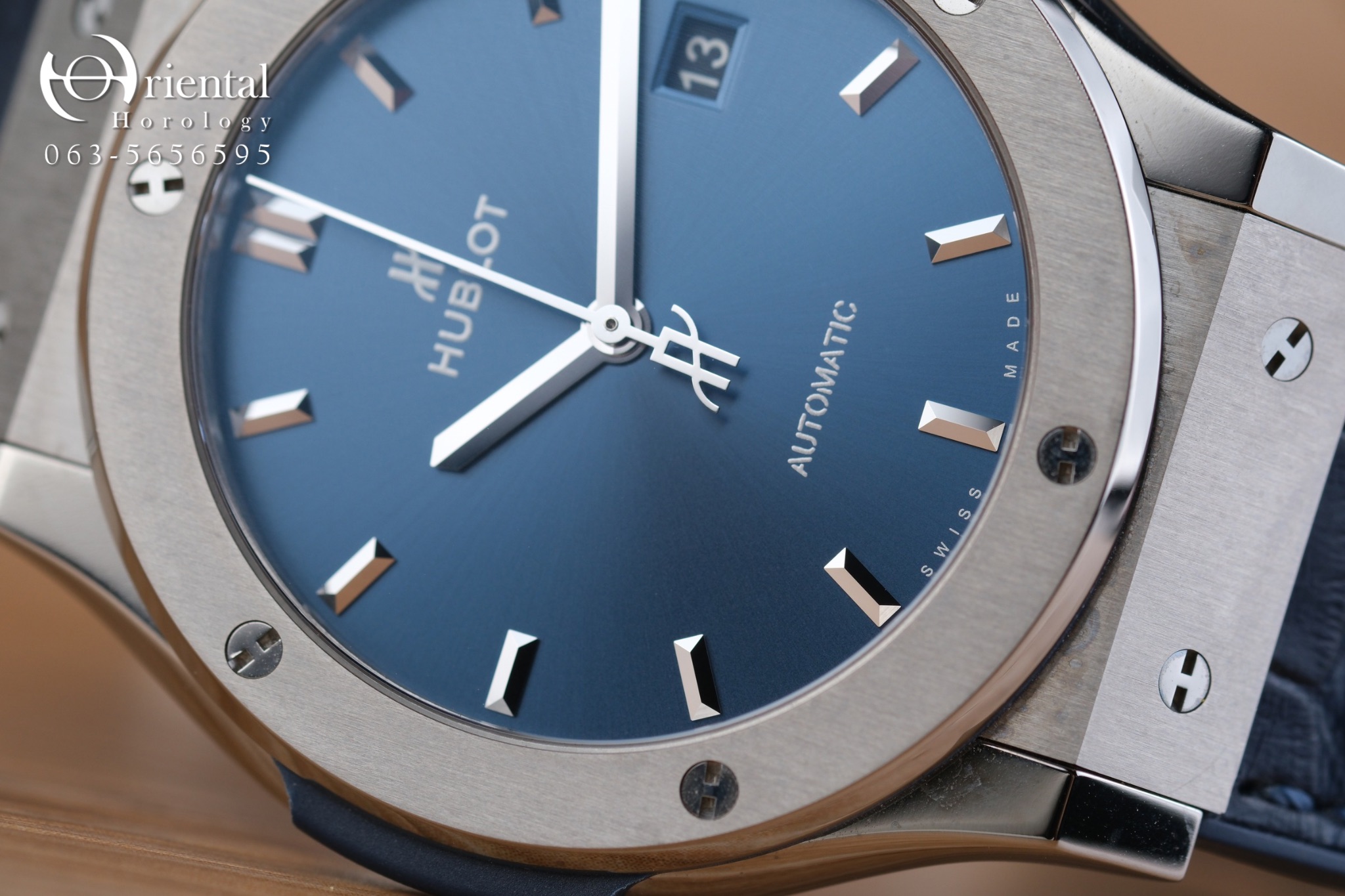 Hublot Classic Fusion Titanium Blue - Image 2