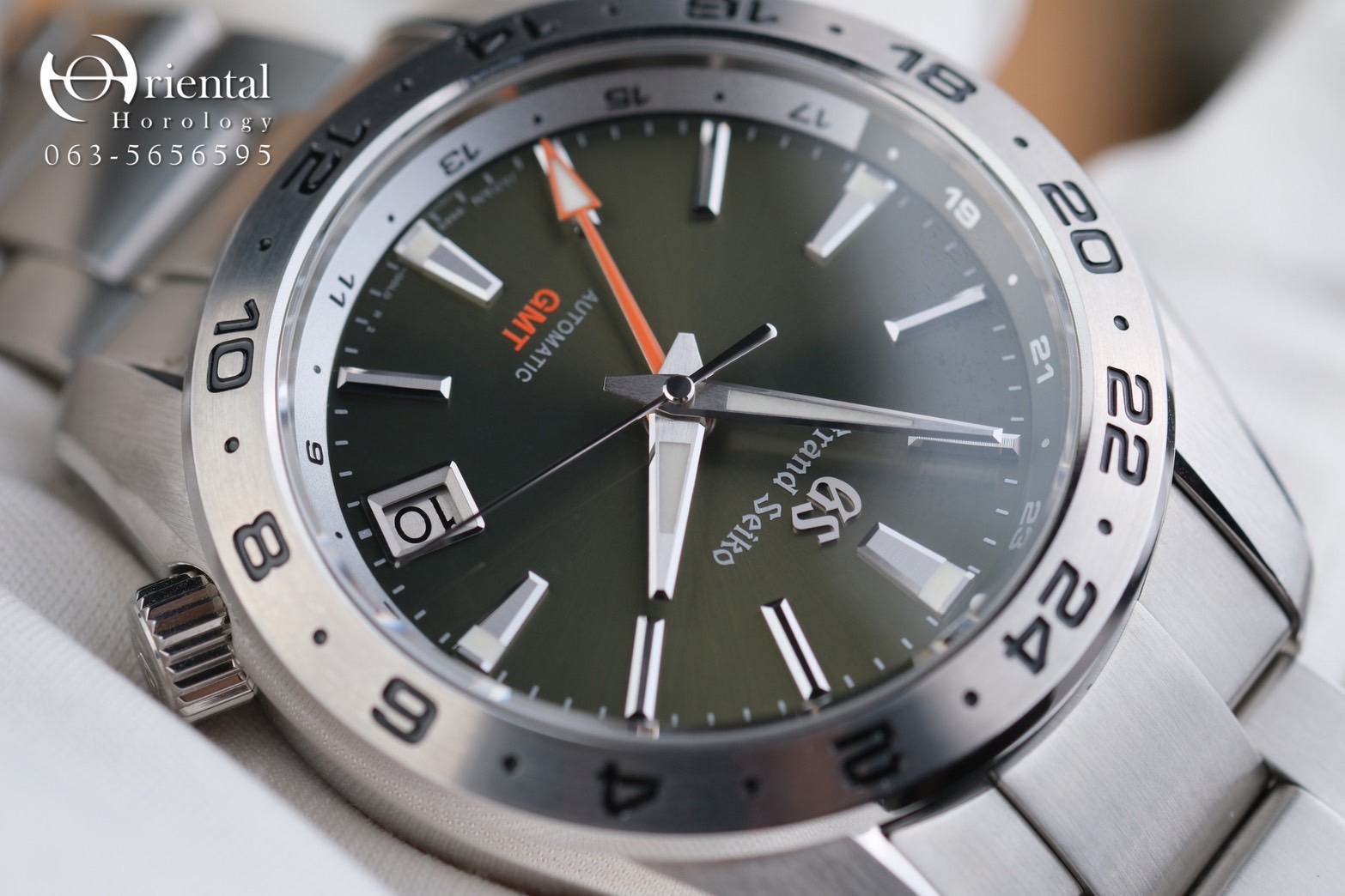 Grand Seiko Sport GMT Green Dial - Image 5