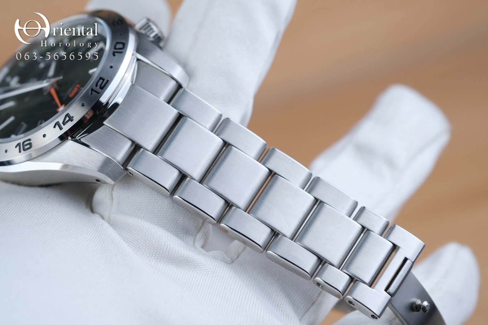 Grand Seiko Sport GMT Green Dial - Image 6