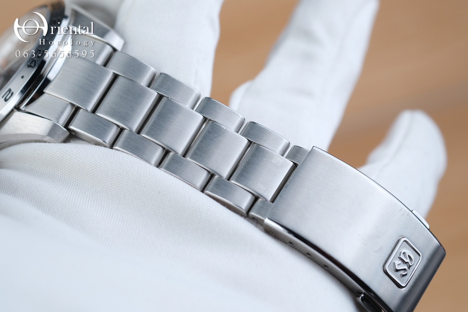 Grand Seiko Sport GMT Green Dial - Image 7