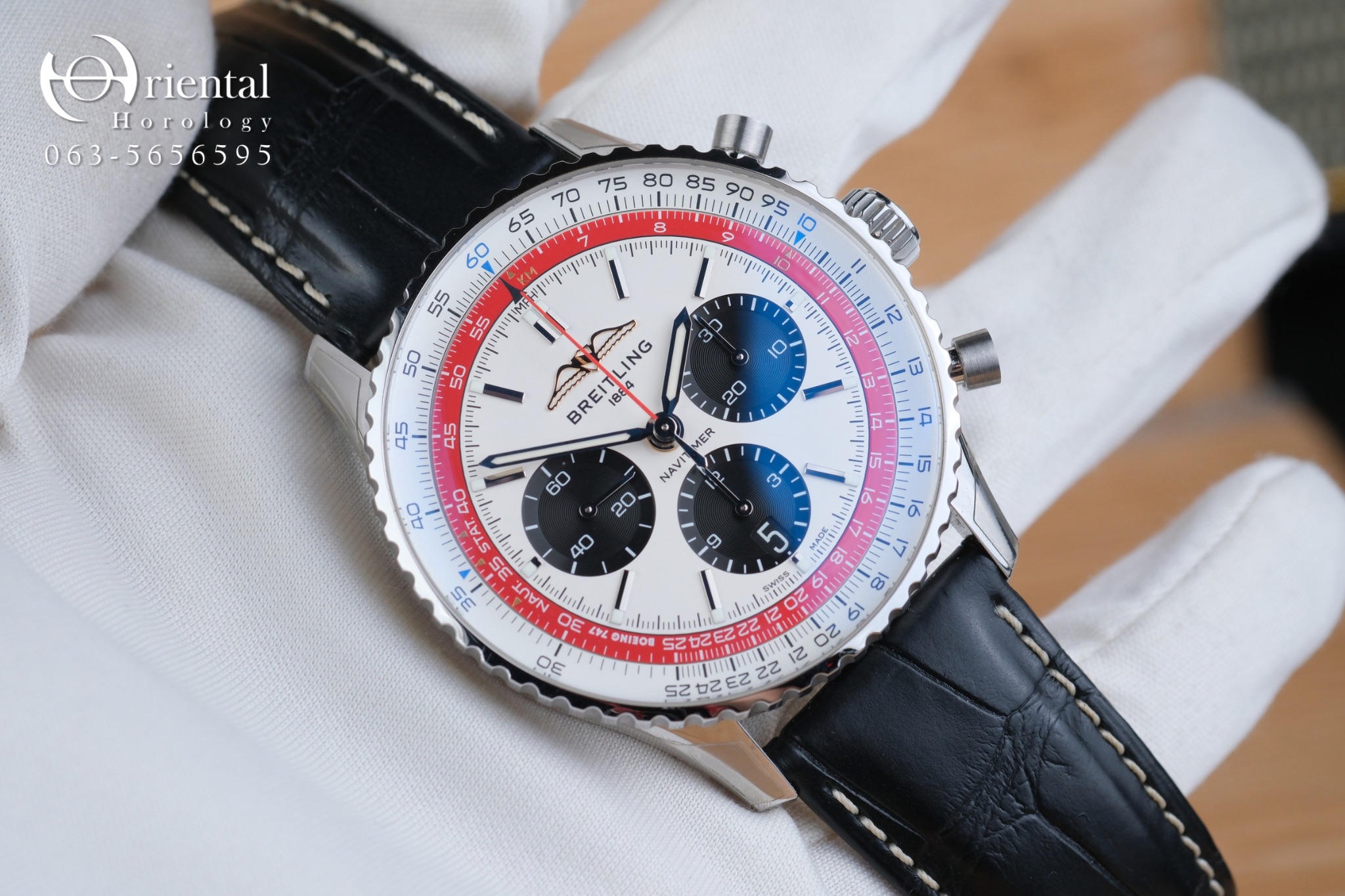 Breitling Navitimer B01 Boeing 747 Edition "Tribute to queen of the skies" - Image 2