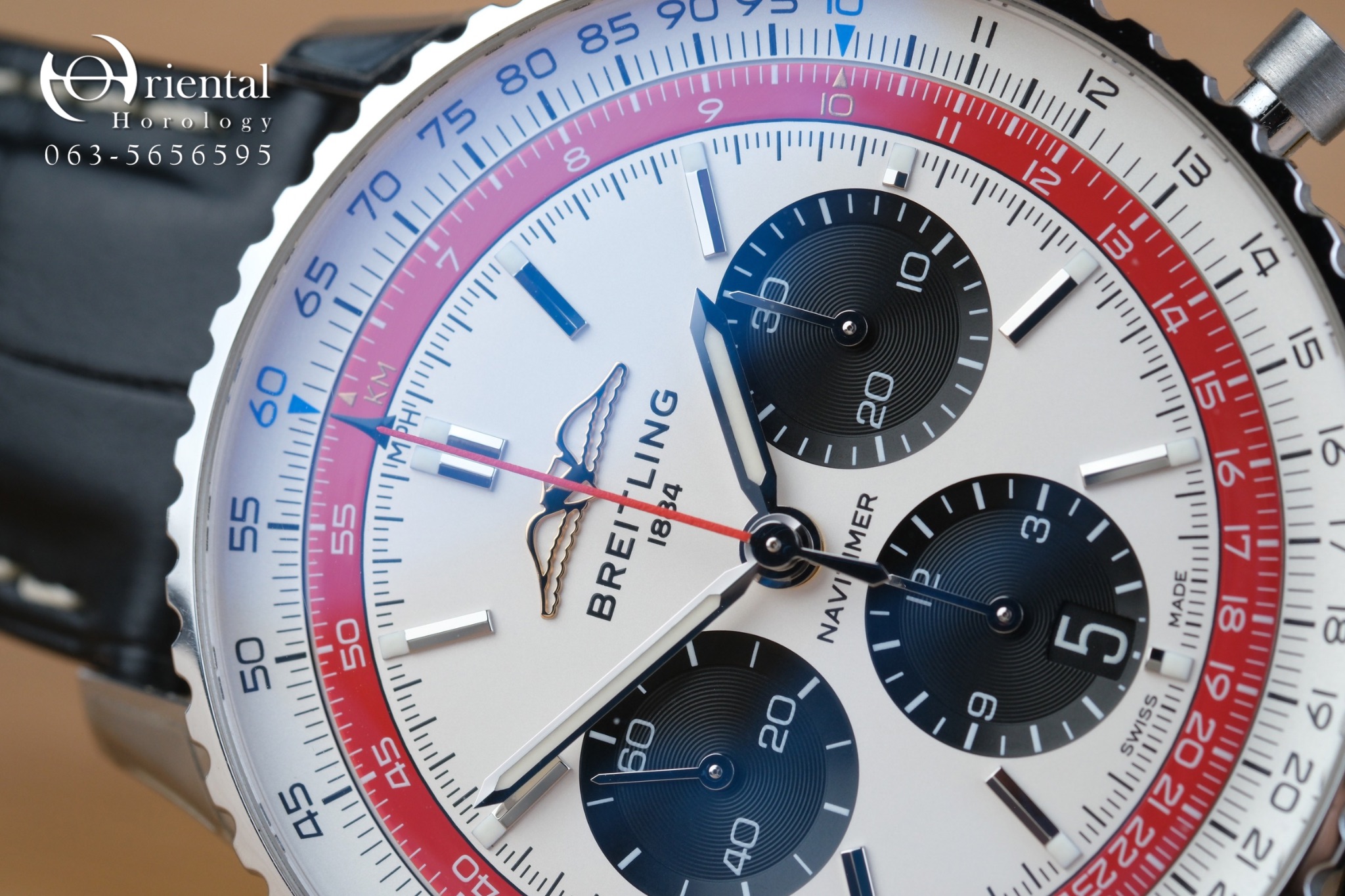 Breitling Navitimer B01 Boeing 747 Edition "Tribute to queen of the skies" - Image 3