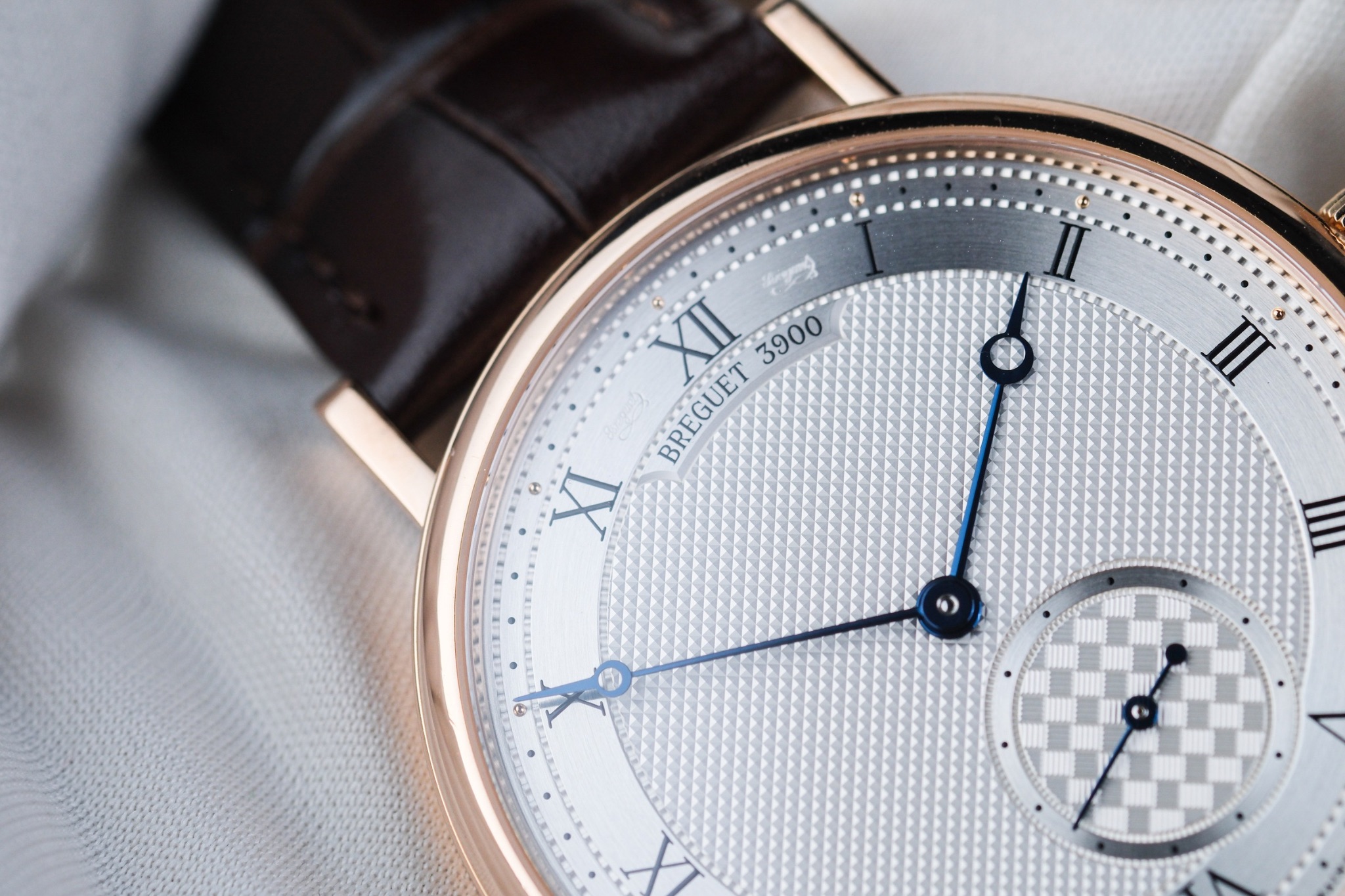 Breguet Classique 7147 Rose Gold 18K - Image 3
