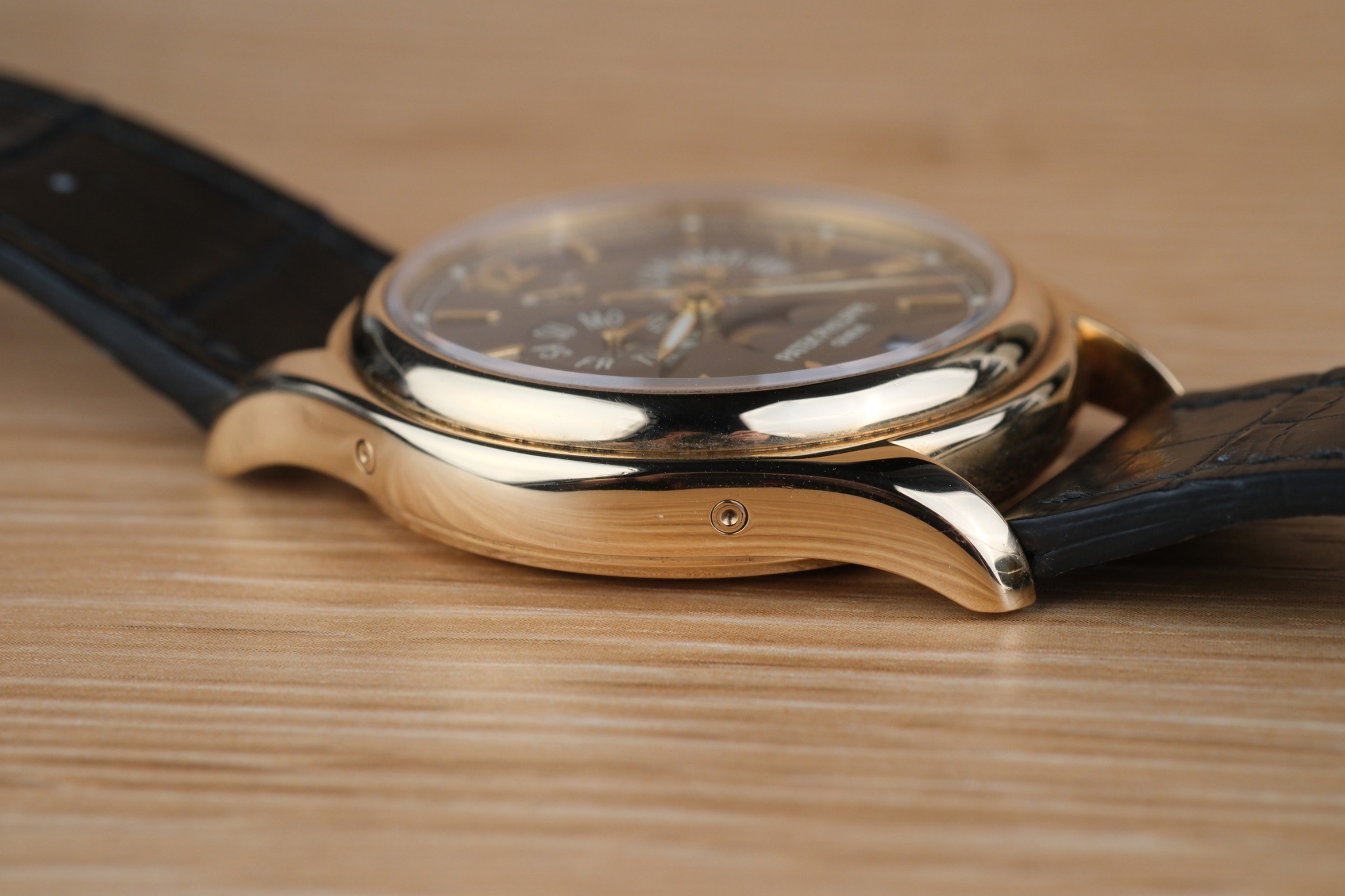 Patek Philippe Annual Calendar Grey Dial - Image 4