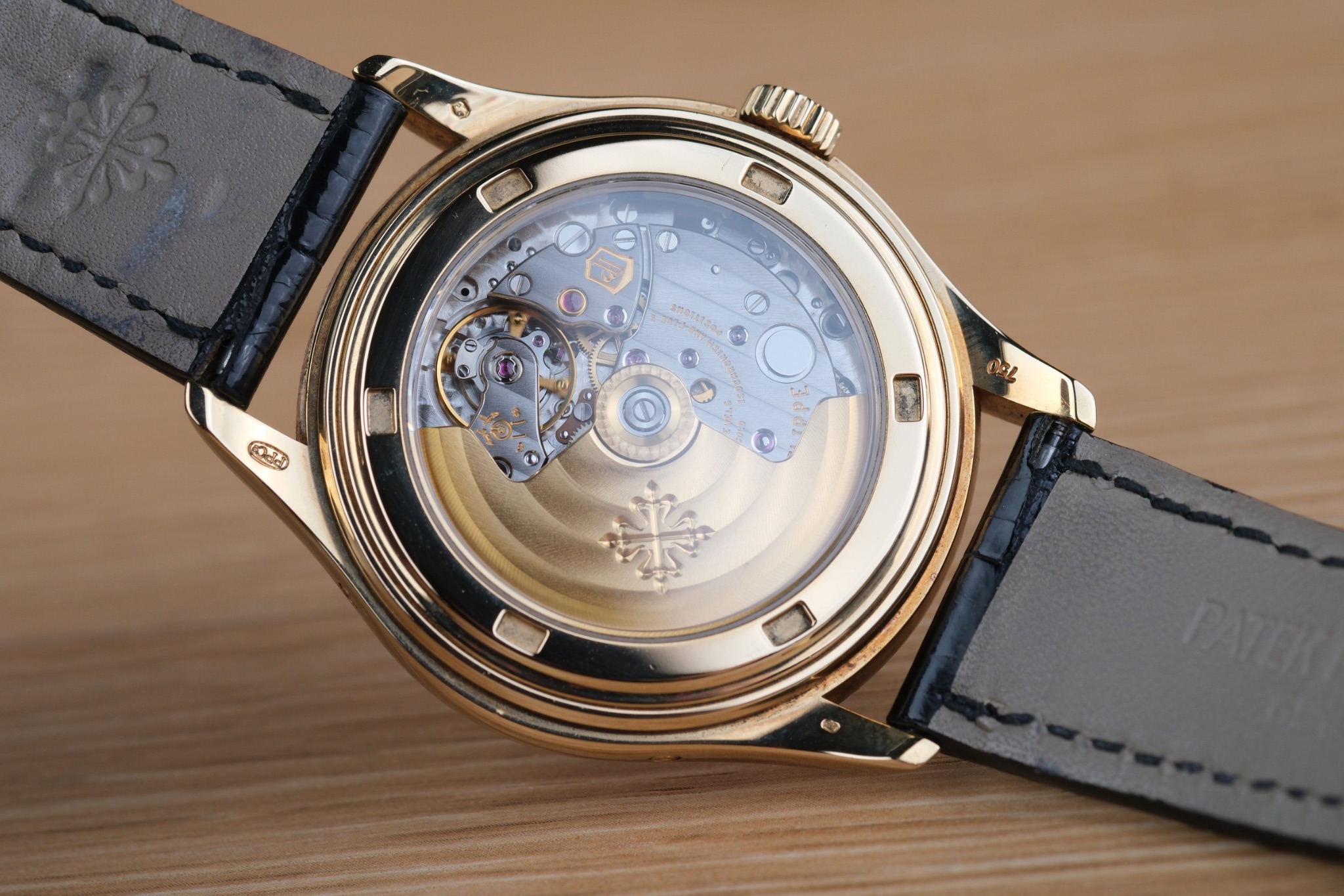 Patek Philippe Annual Calendar Grey Dial - Image 8